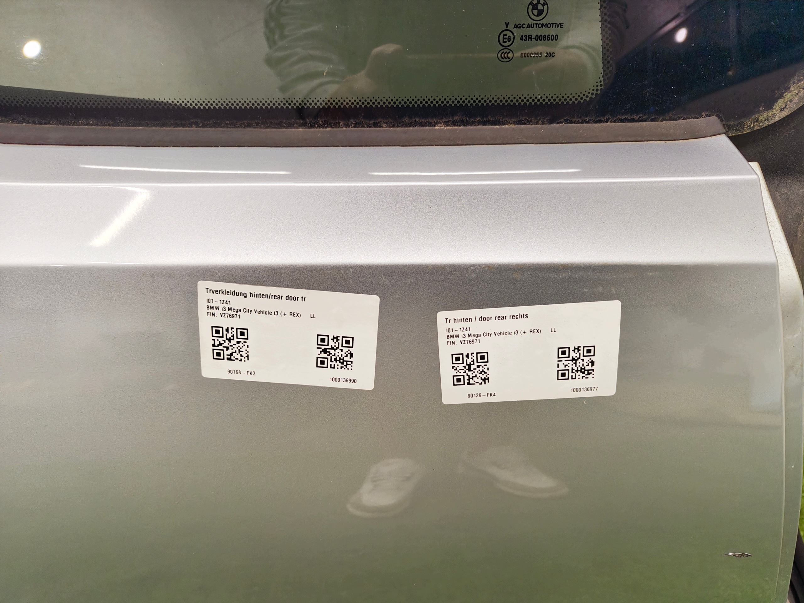 BMW i3 tür rechts heck hinten farbe B72