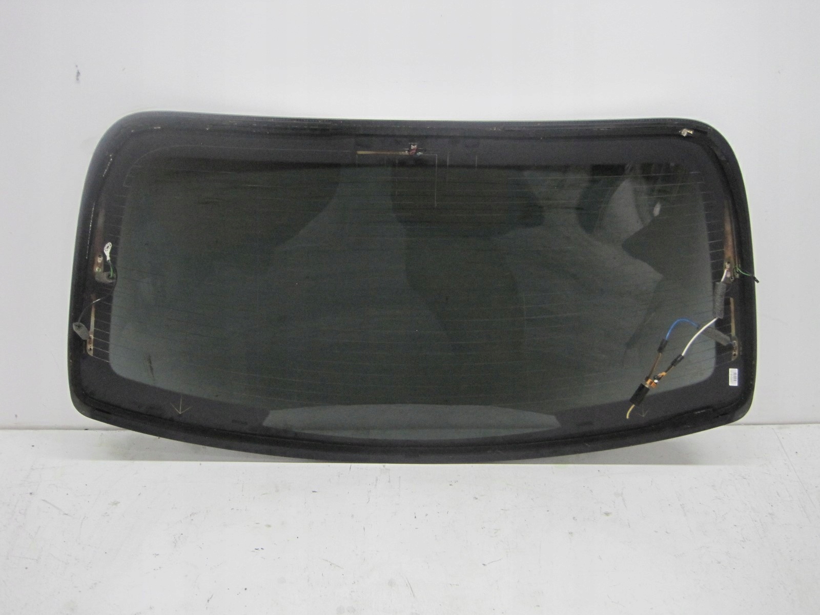 window rear rear part MERCEDES 117 A1176700380
