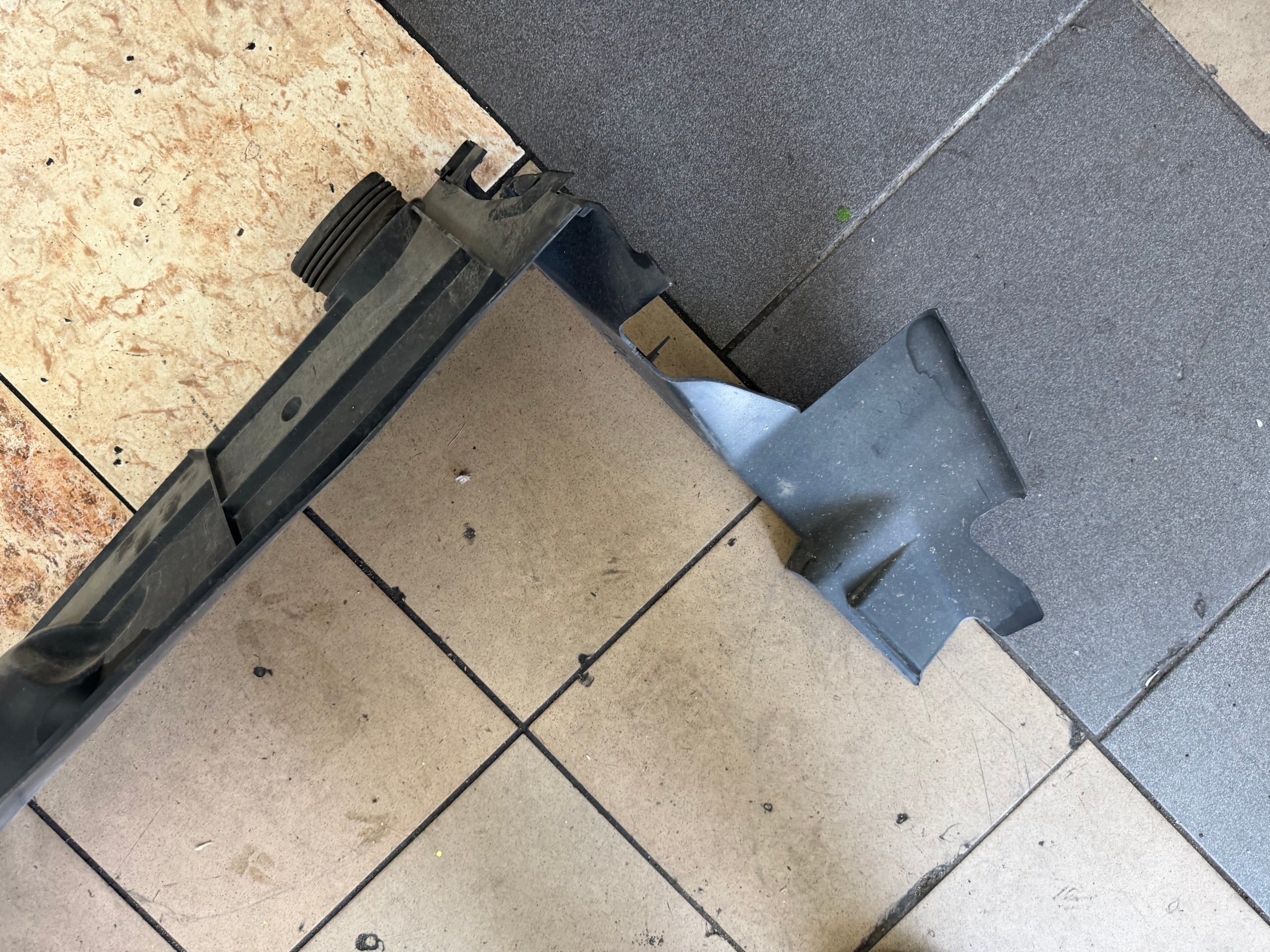 Blende Abdeckung gurt oben RENAULT MEGANE III