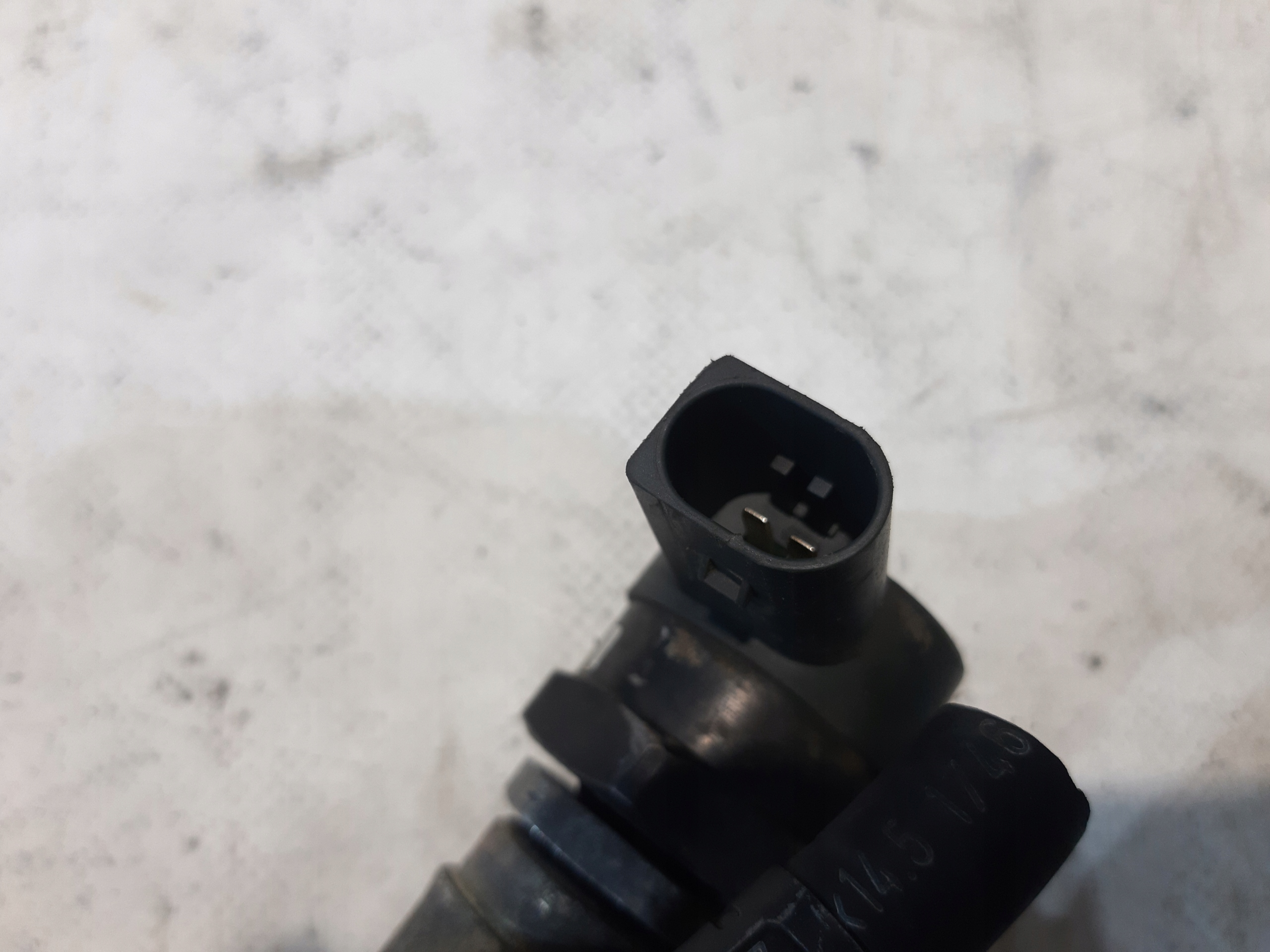 Rampe injection Carburant BOSCH Capteur AUDI A6 C6 3.0 TDI