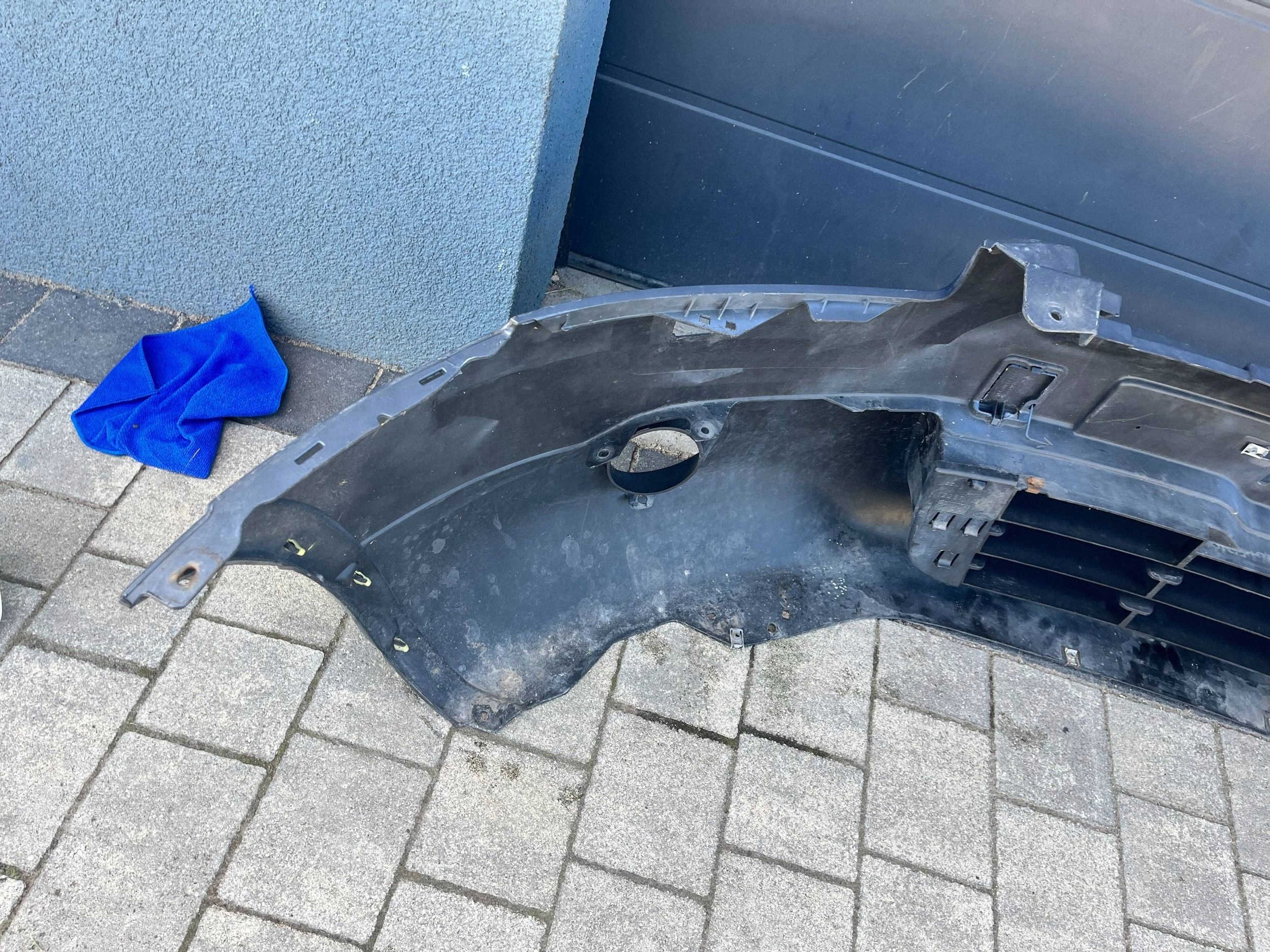 front bumper NISSAN QASHQAI 62256JD00H @M
