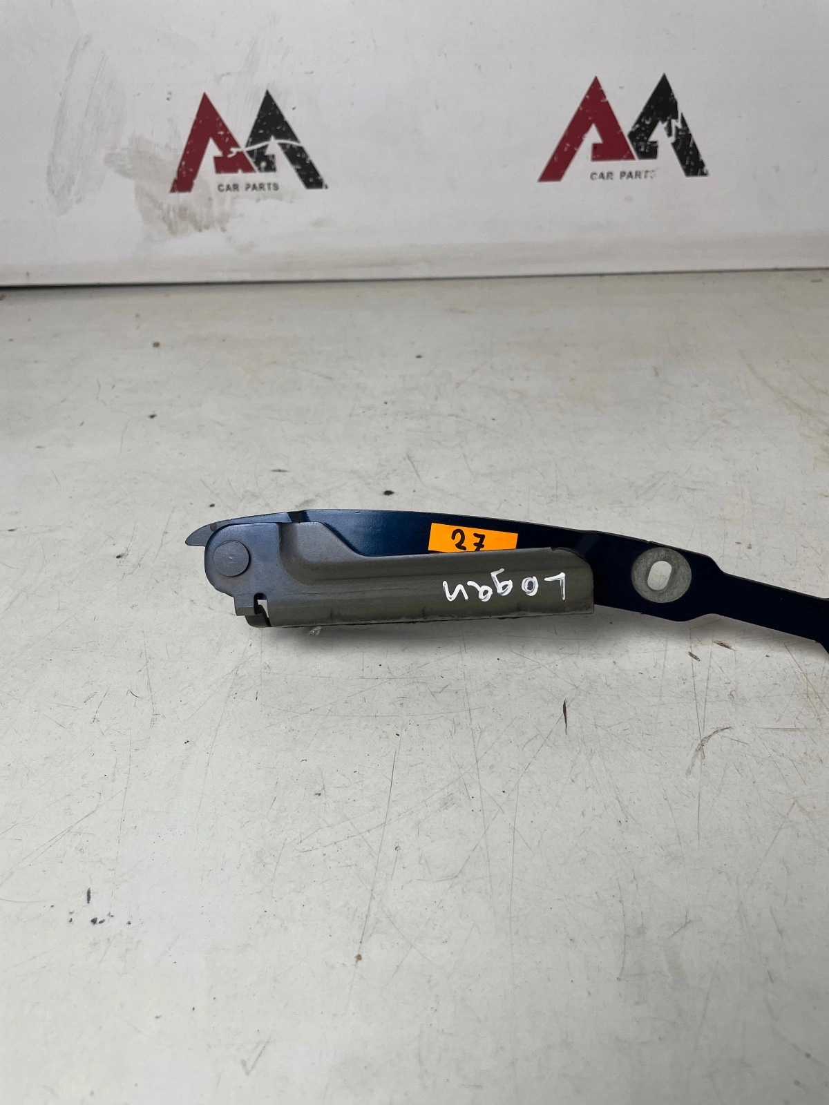 hinge bonnets front front right Dacia Sandero Logan II
