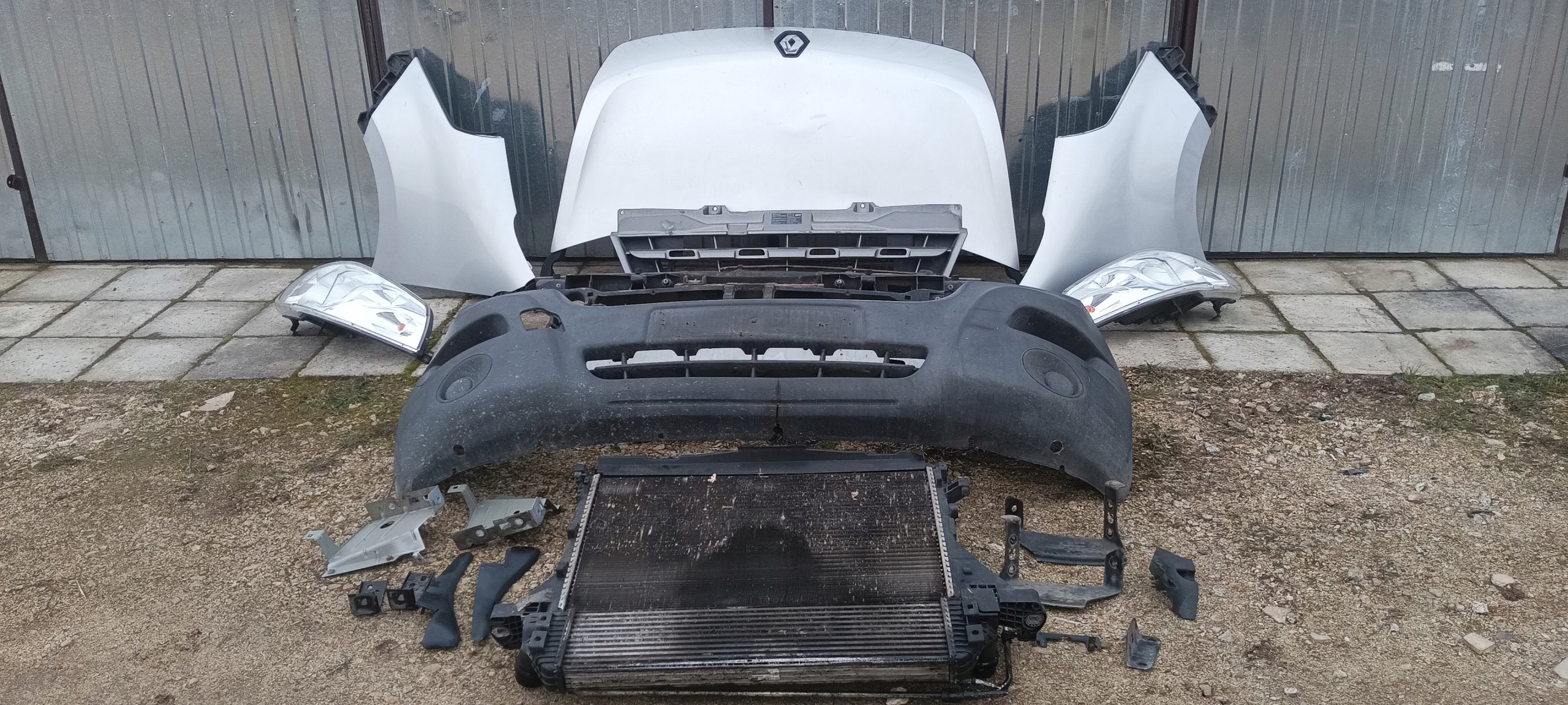 Renault Master III 2.3 dci maska zderzak błotnik lampa PRZÓD zestaw SREBRNY