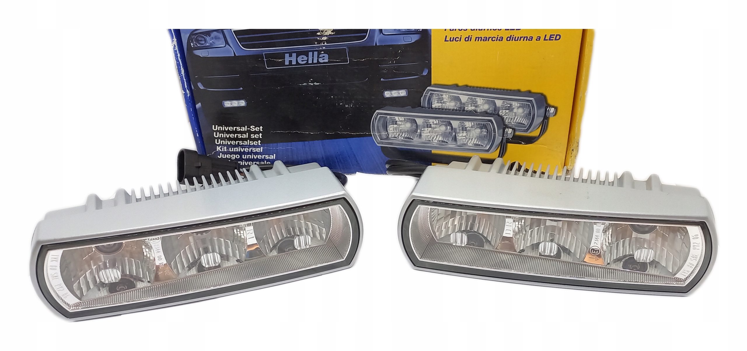 2PT 009 - ДНЕВНЫЕ ХОДОВЫЕ ОГНИ HELLA DAF IVECO SCANIA