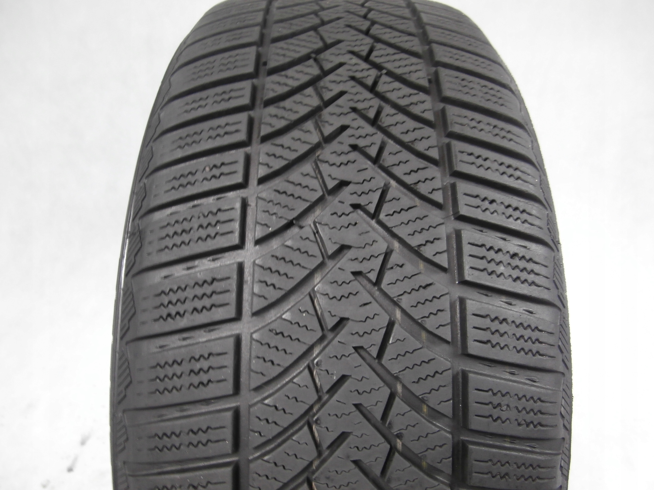 1X opona 215/55R17 SEMPERIT SPEEDGRIP 3