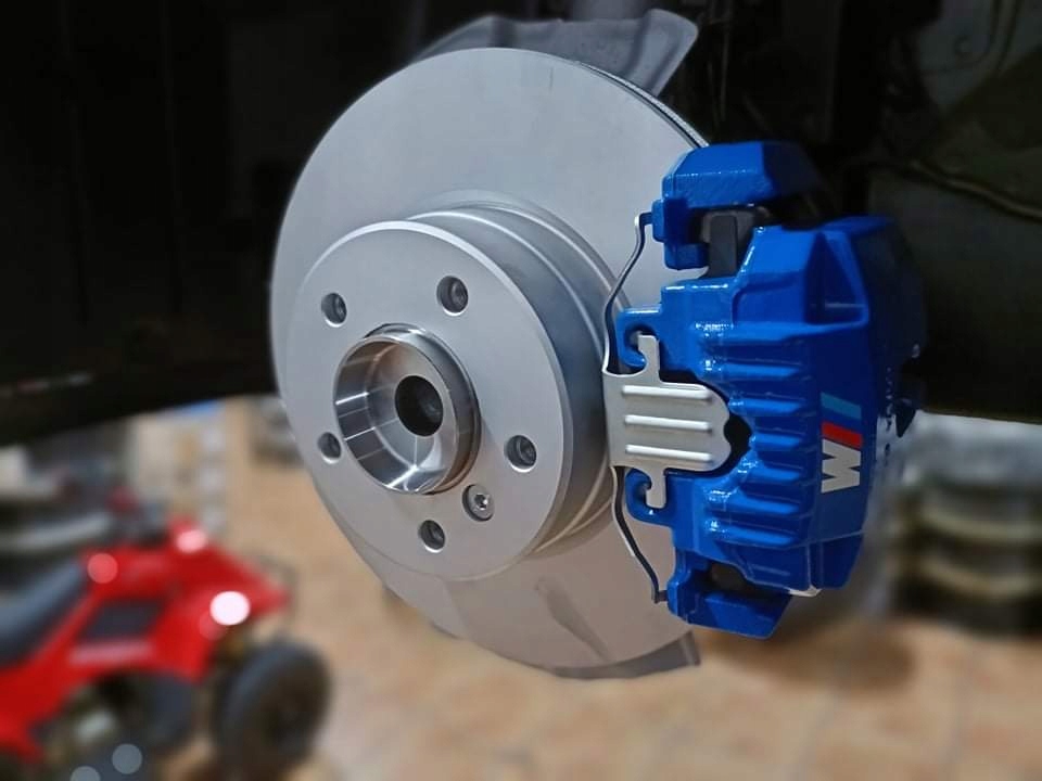 POLIURETAN NA RAMĘ CROSS ENDURO DTM 0,5KG FARBA Pojemność opakowania 1000 ml