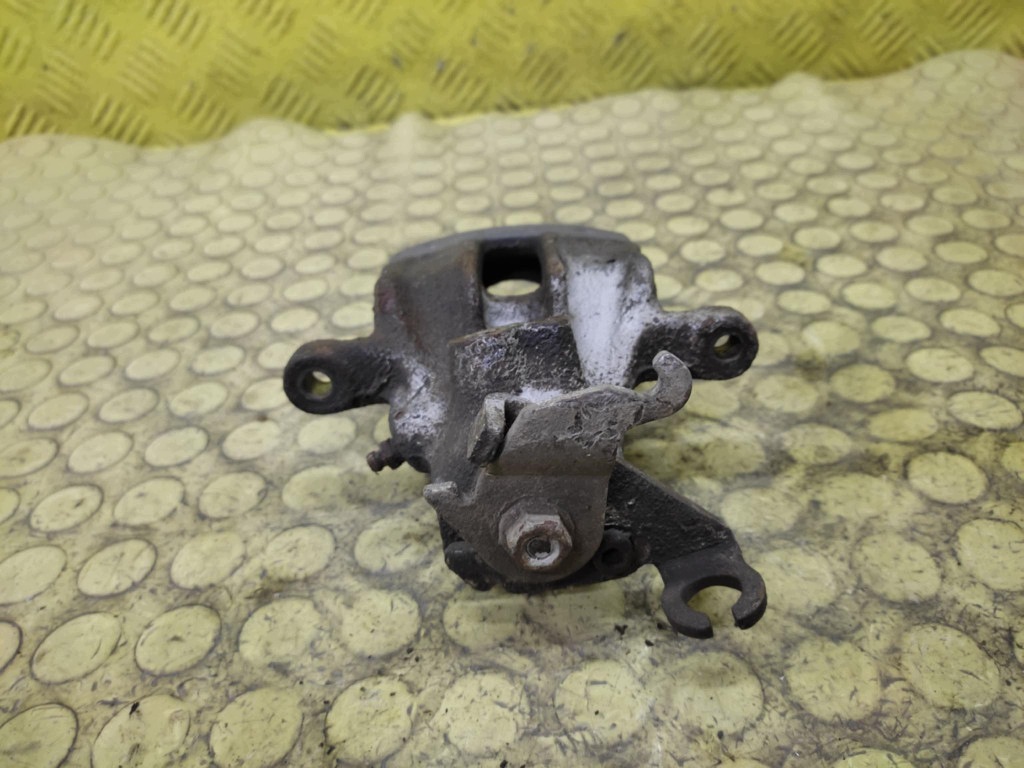 VOLVO V40 bremssattel bremse sattel brems- rechts heck