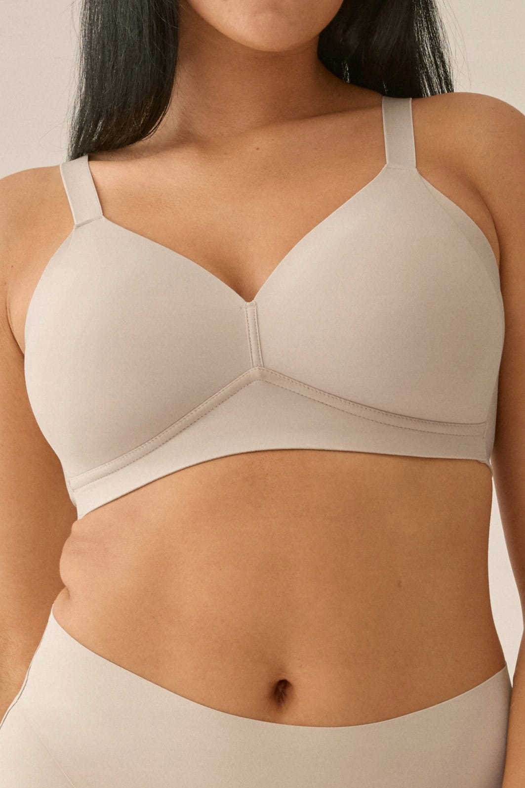 Podprsenka bez kostic Naturana 5232 895 béžová [Velikost 80B]