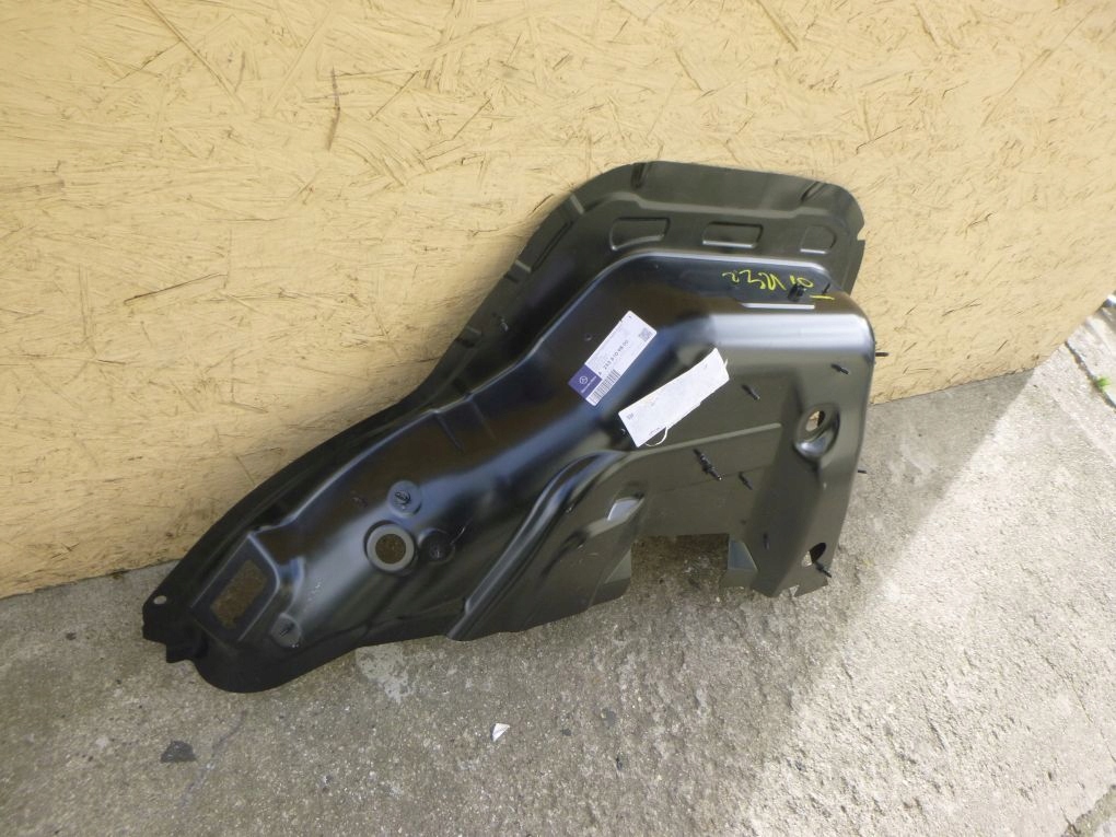 MERCEDES GLC W253 A 253 mudguard rear. right sump