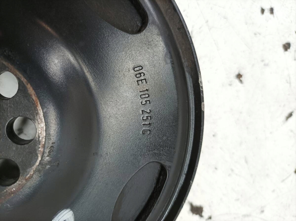 pulley 06E105251C 3.2 FSI Audi A6 III (2004-2011) C6