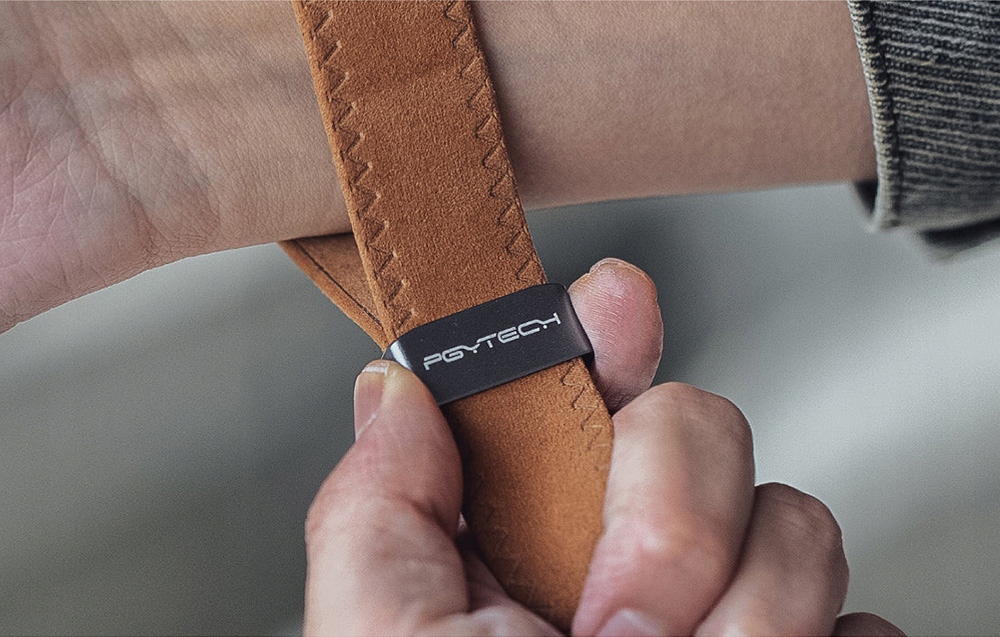 WYTRZYMAŁY PASEK NA NADGARSTEK PGYTECH SMYCZ PRZYPINKA DO KAMERY APARATU Marka PGYTECH
