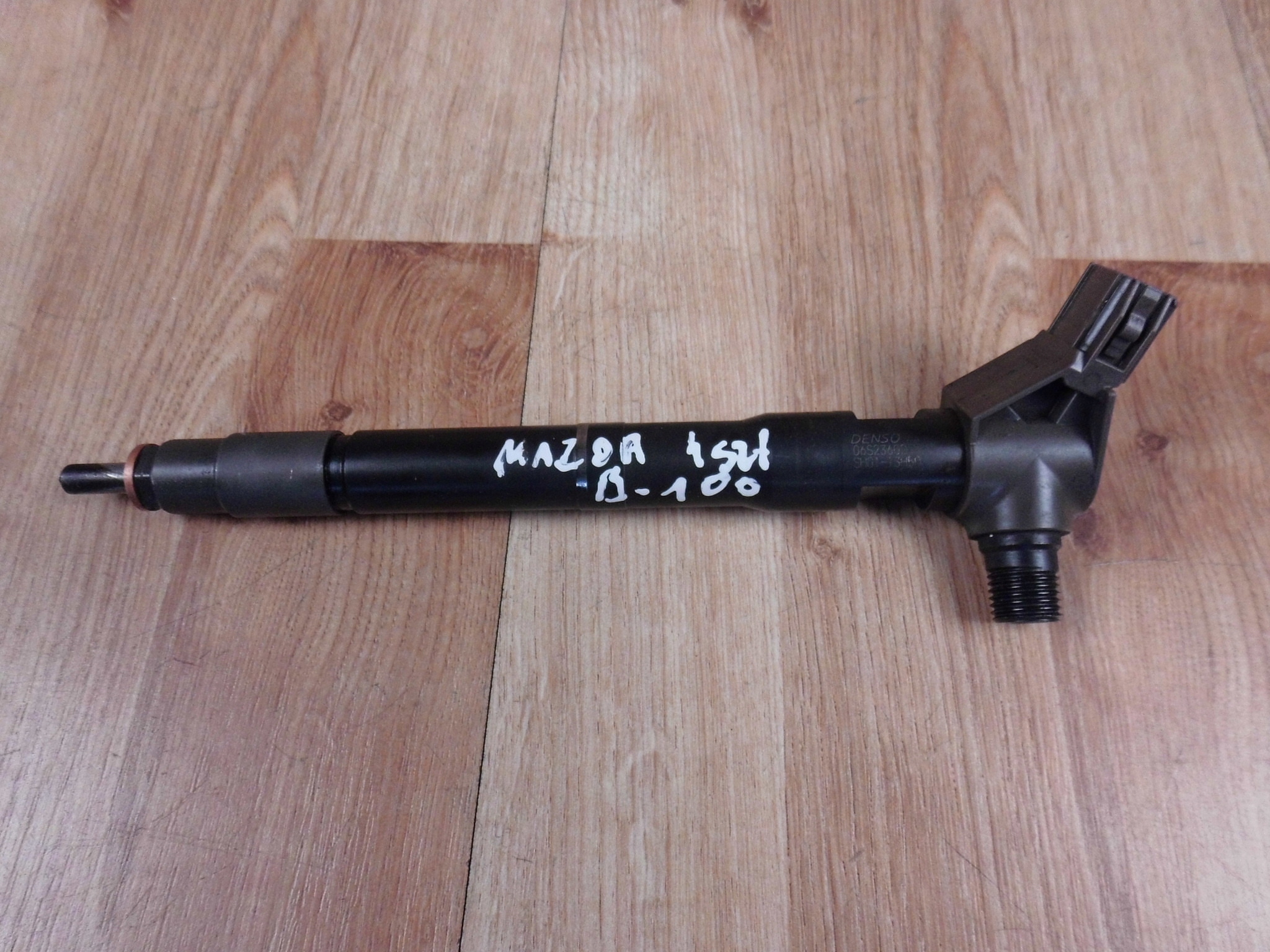 SH01-13H50 - Mazda CX5 і 2.2 D Інжектор палива