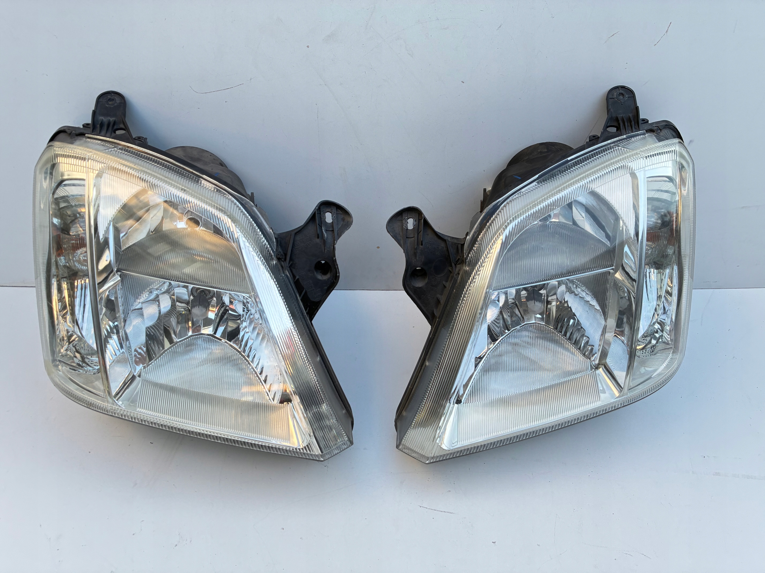 Reflektor light front front right left Opel MERIVA A Lift 03-10r ==OEM==