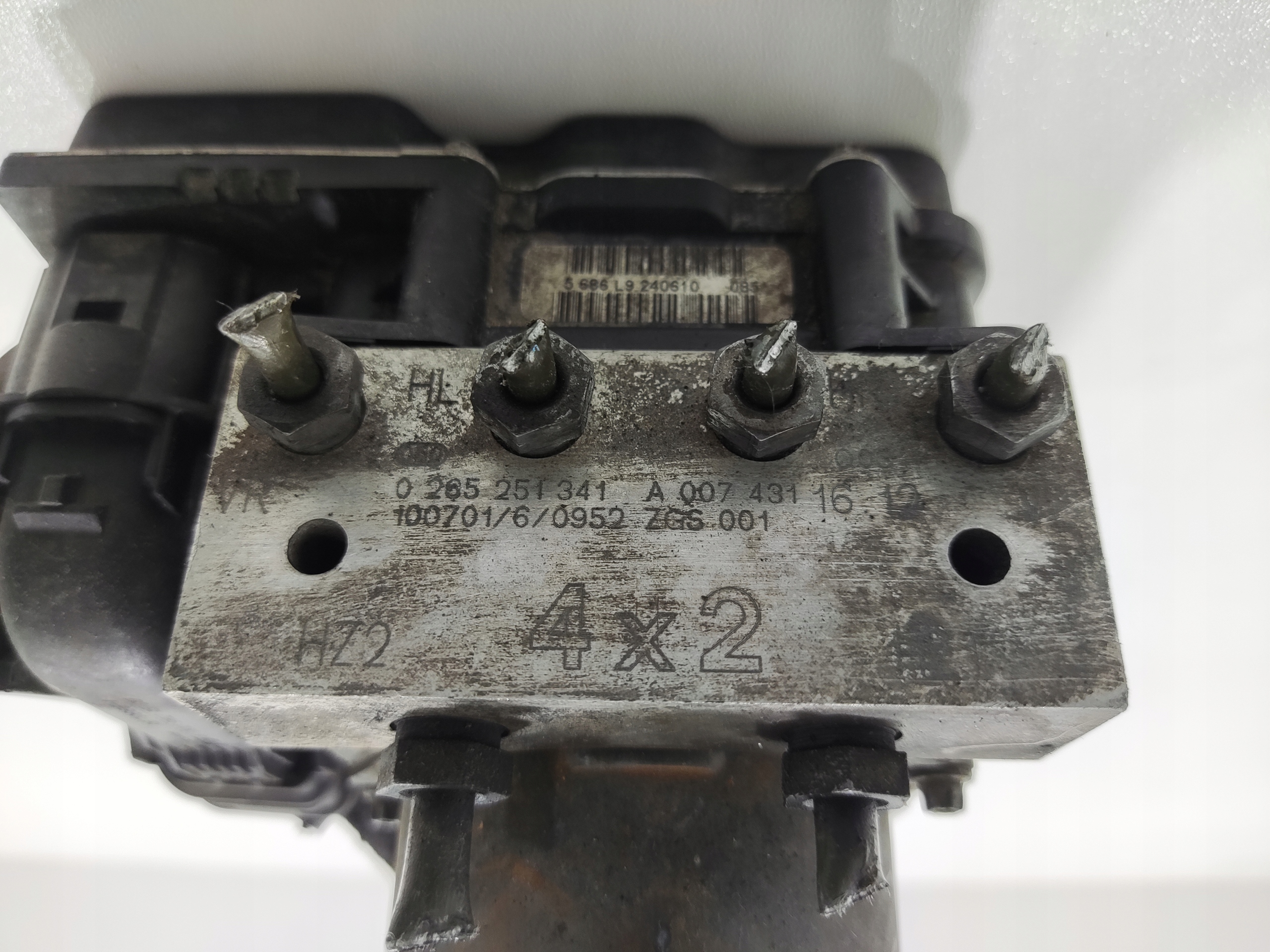 pump control unit ABS MERCEDES VITO W639 2003-2009 A0074311612