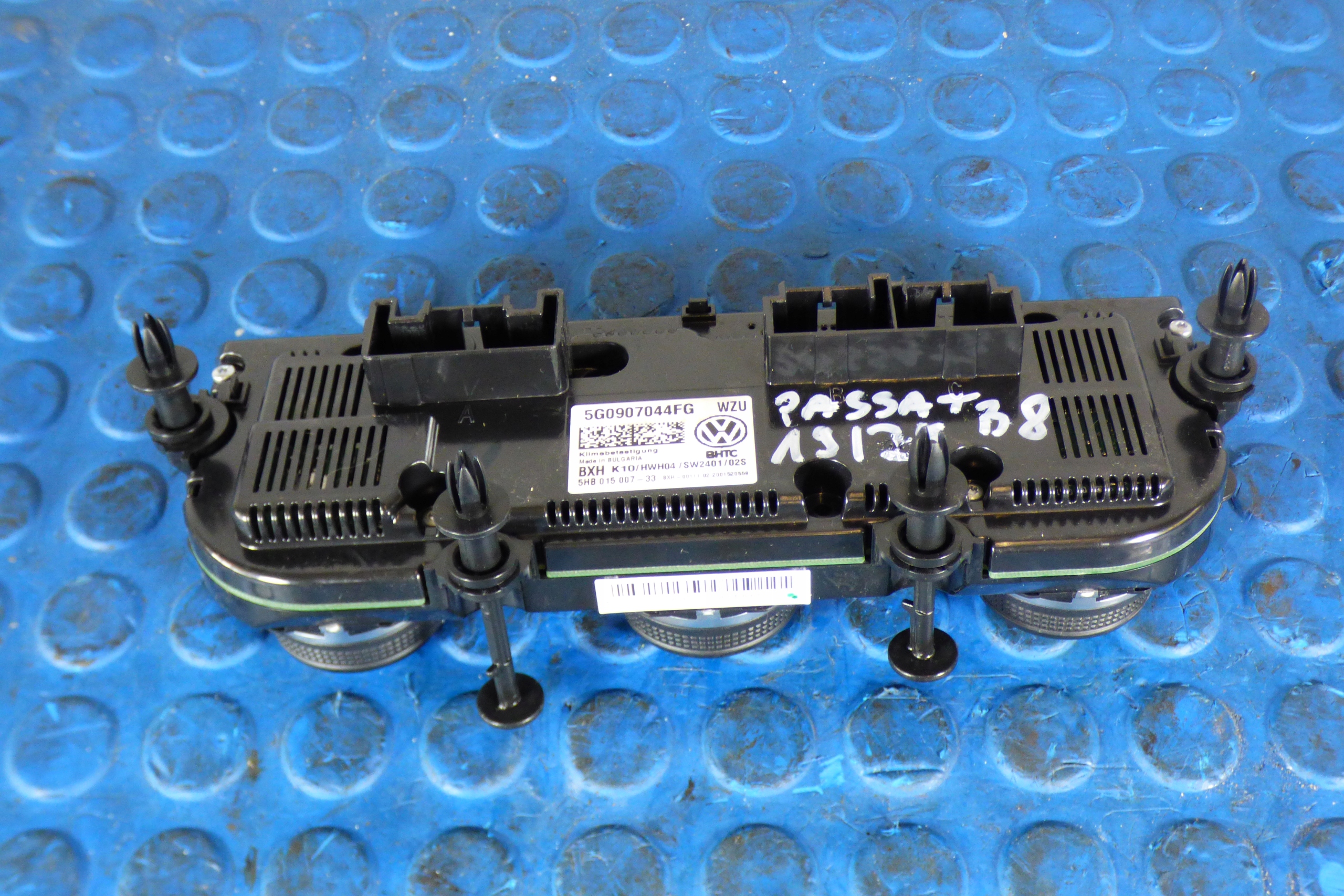 COMANDI CLIMA 5G0907044FG stbdb VOLKSWAGEN PASSAT B8