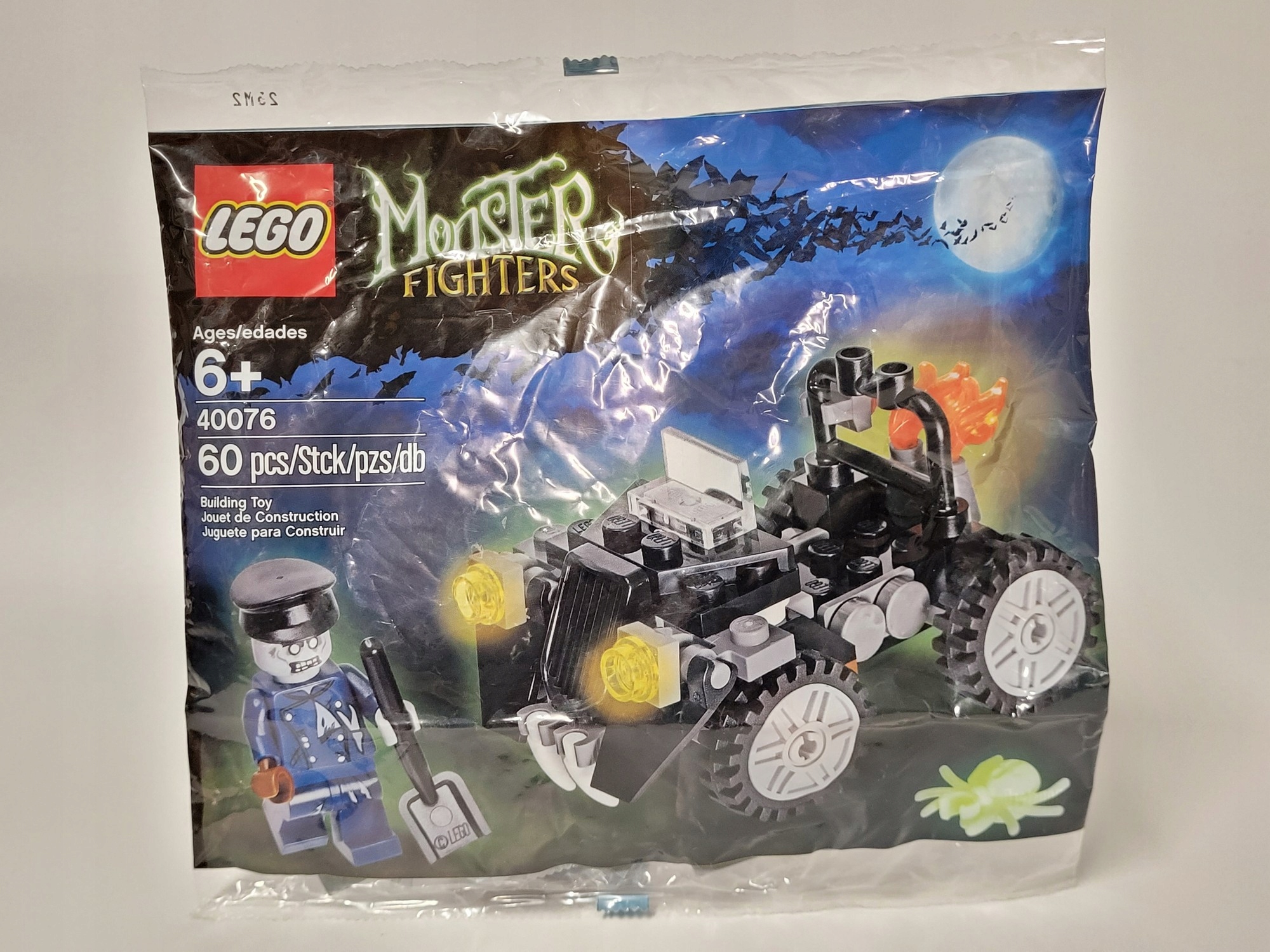 LEGO MONSTER FIGHTERA 40076 Zombie Car