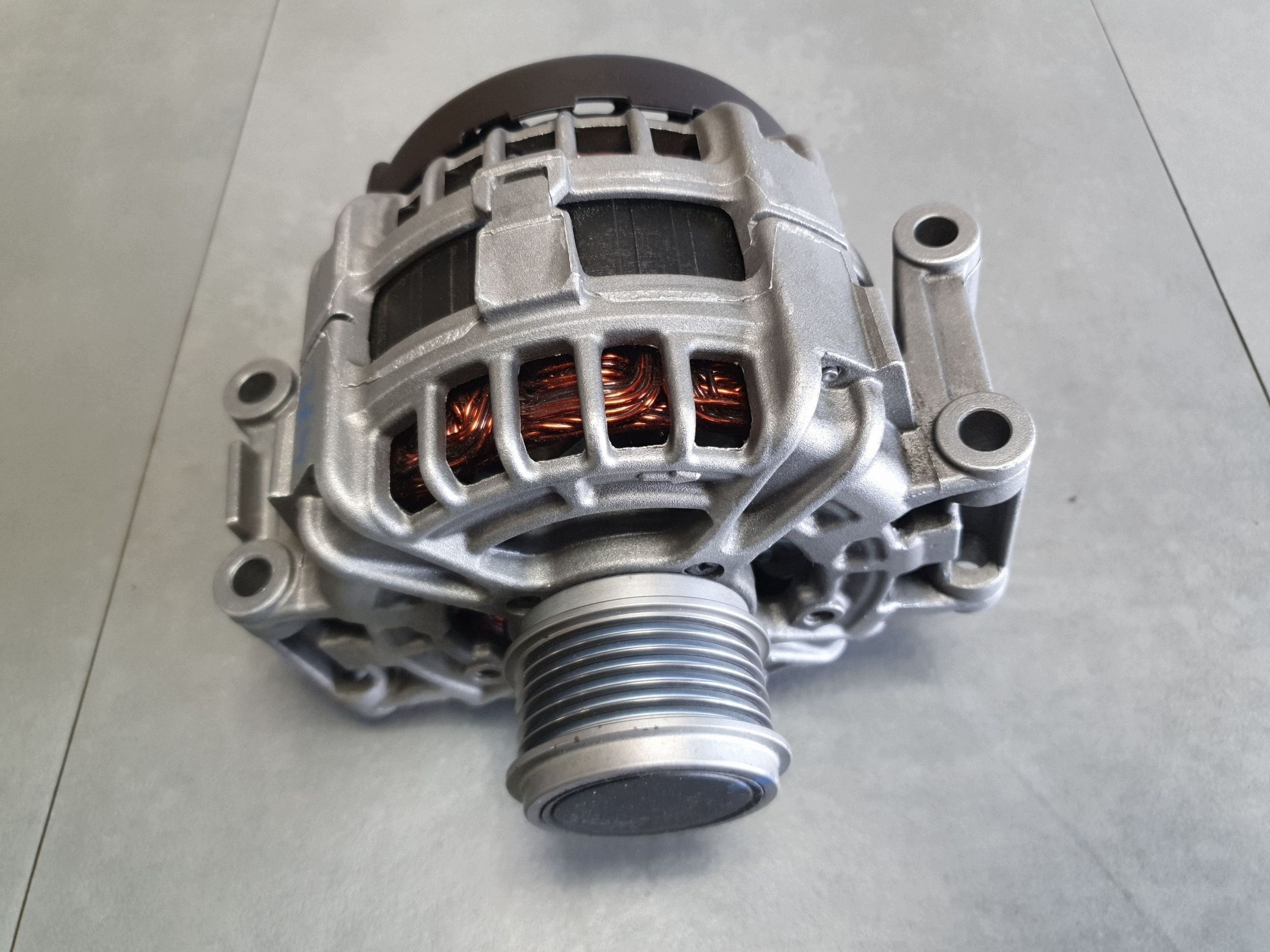 Cupra Leon alternator 140a 06Q903028E