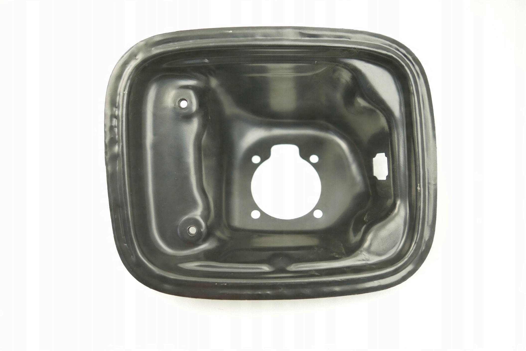 OSŁONA RURY WLEWU PALIWA HUNDAI I10 69520-0X300 Typ samochodu Samochody osobowe