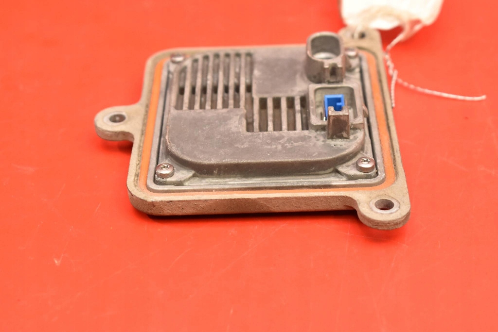control unit XENON KSENON left A70525700DG TESLA MODEL S 12-20