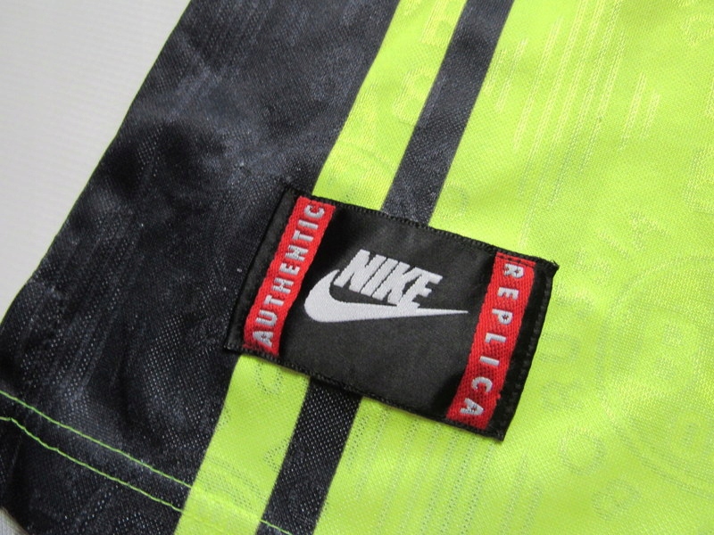 BORUSSIA DORTMUND BVB NIKE vintage retro sezon 1996-1997 rozmiar XL Kolor żółty
