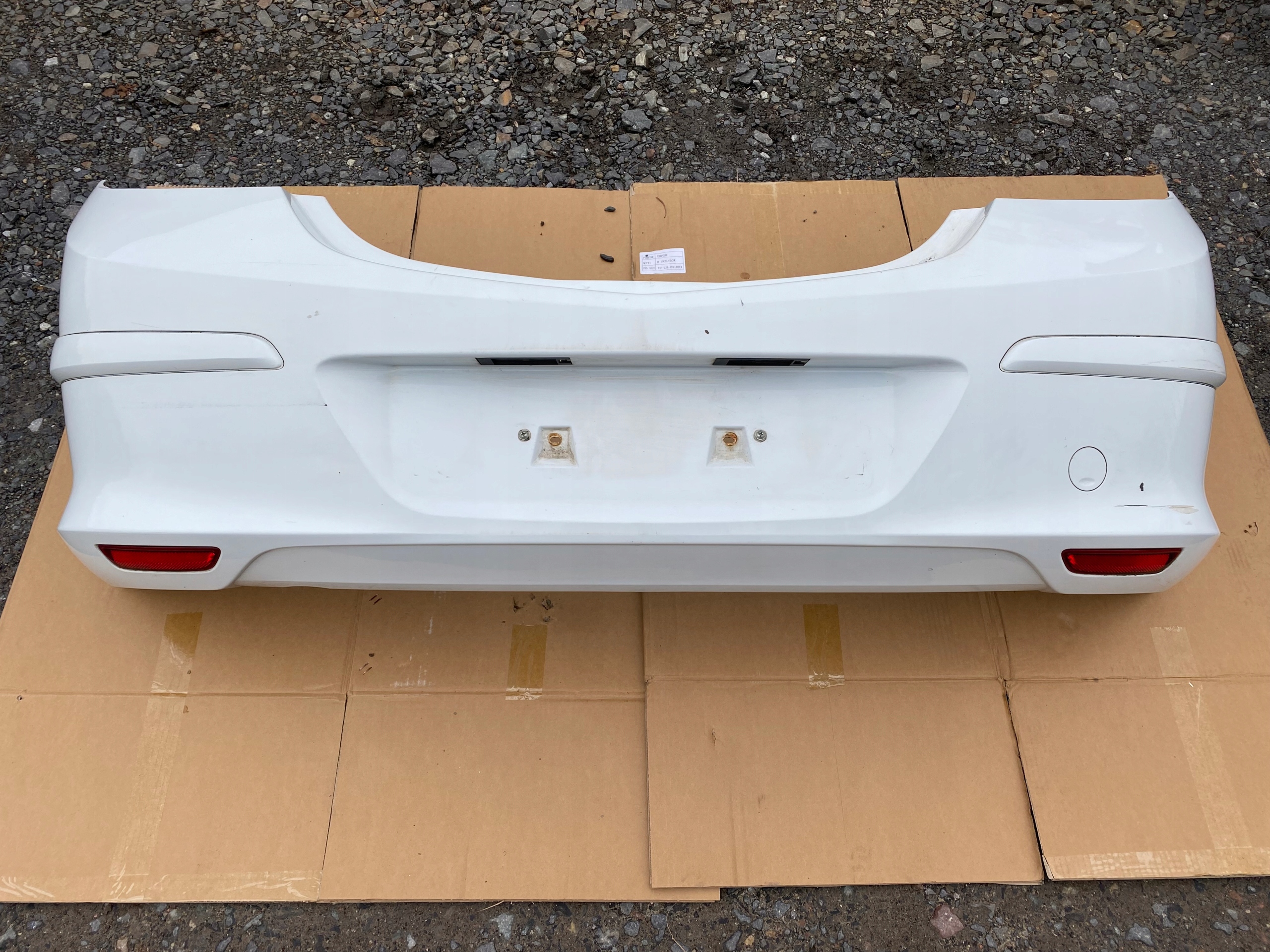 OPEL ASTRA H GTC 3D complete bumper rear part BIALY
