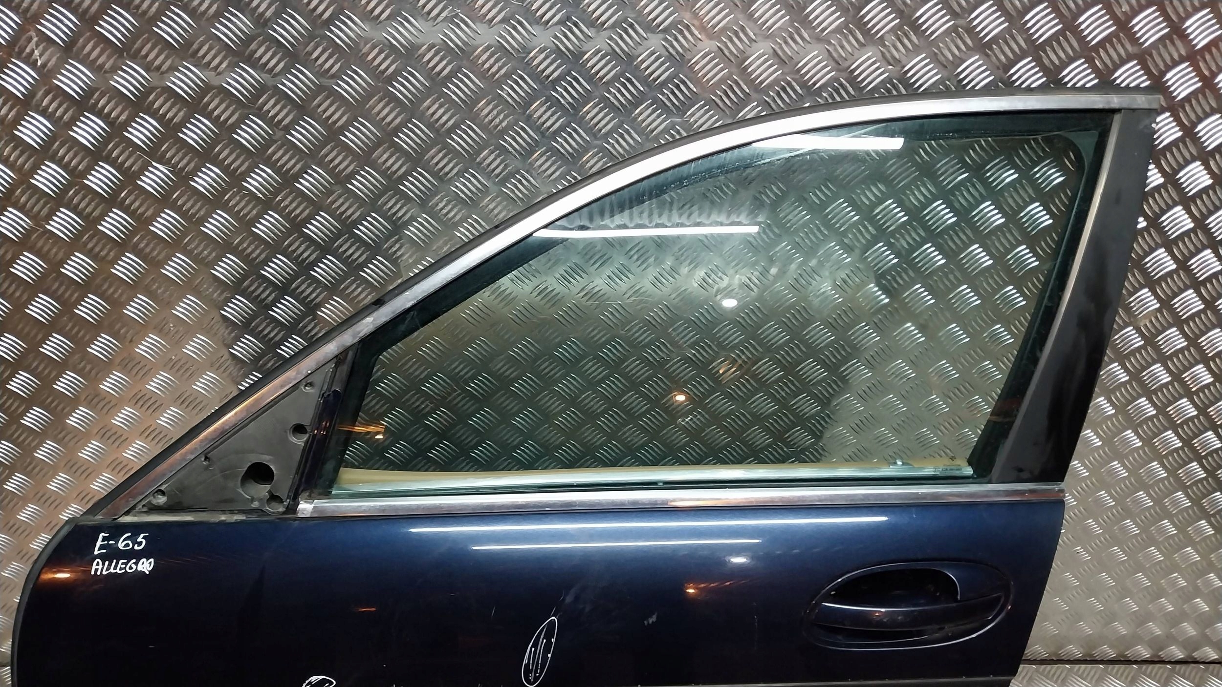 Tür vorne links BMW 7 E65 01