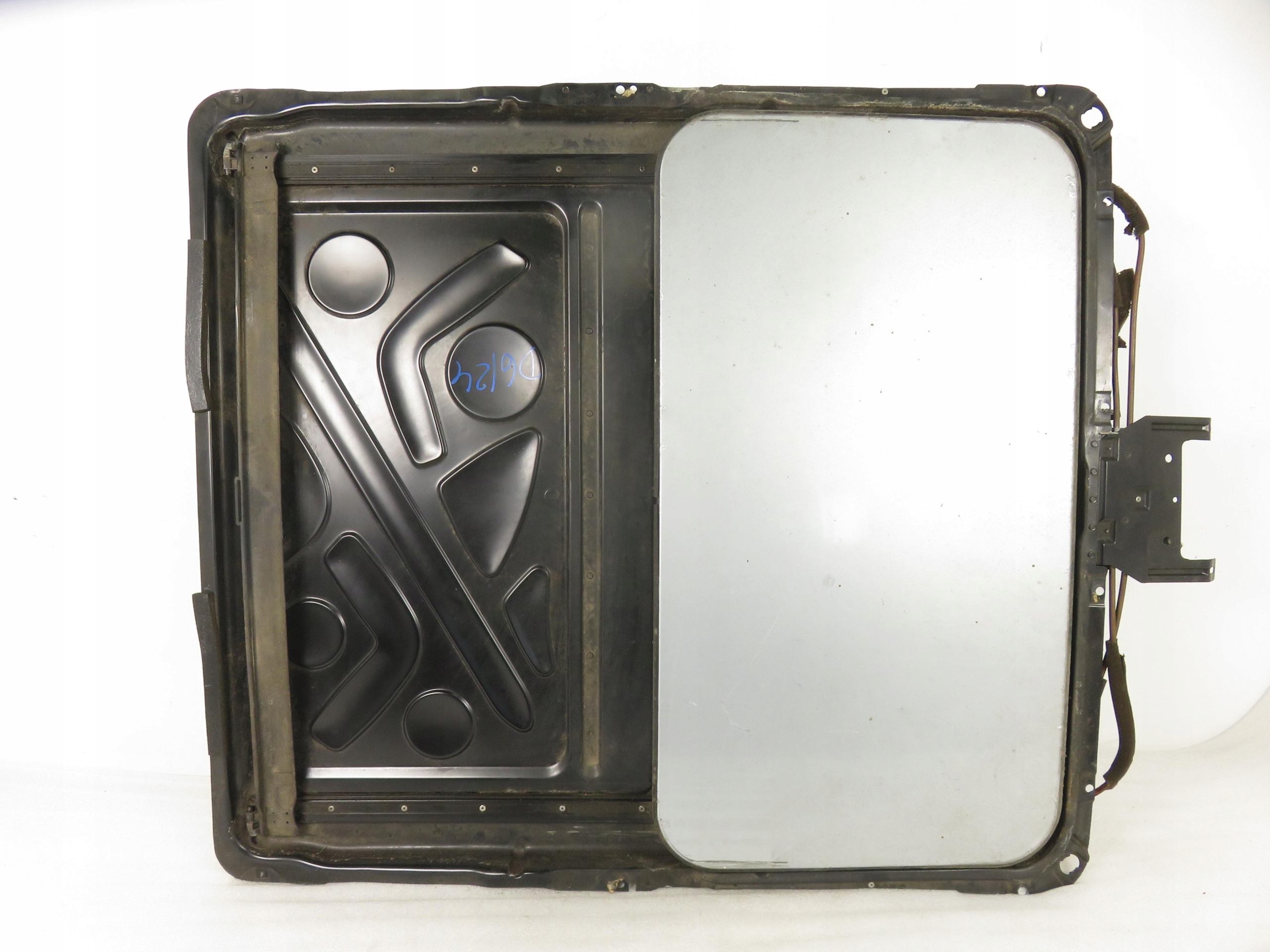 ЛЮК ПАНОРАМА AUDI A8 D2b0959591c 404208 СЕДАН