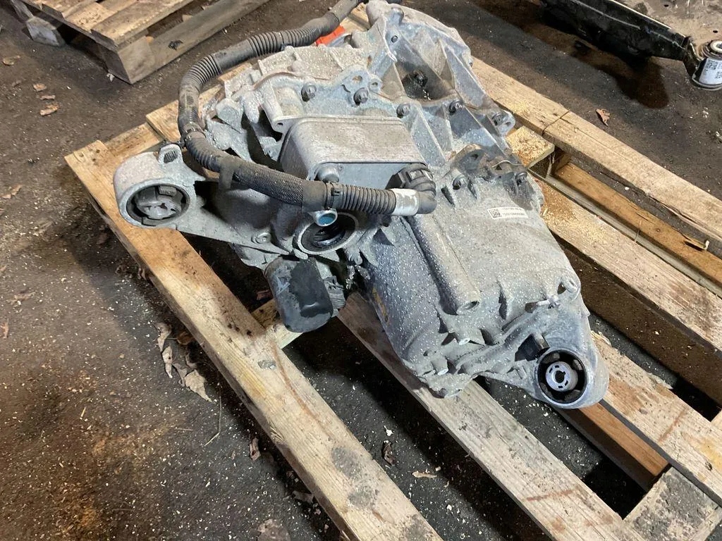 моторчик бачка омывателя tesla MODEL S 1587780 ELECTRIC 2021