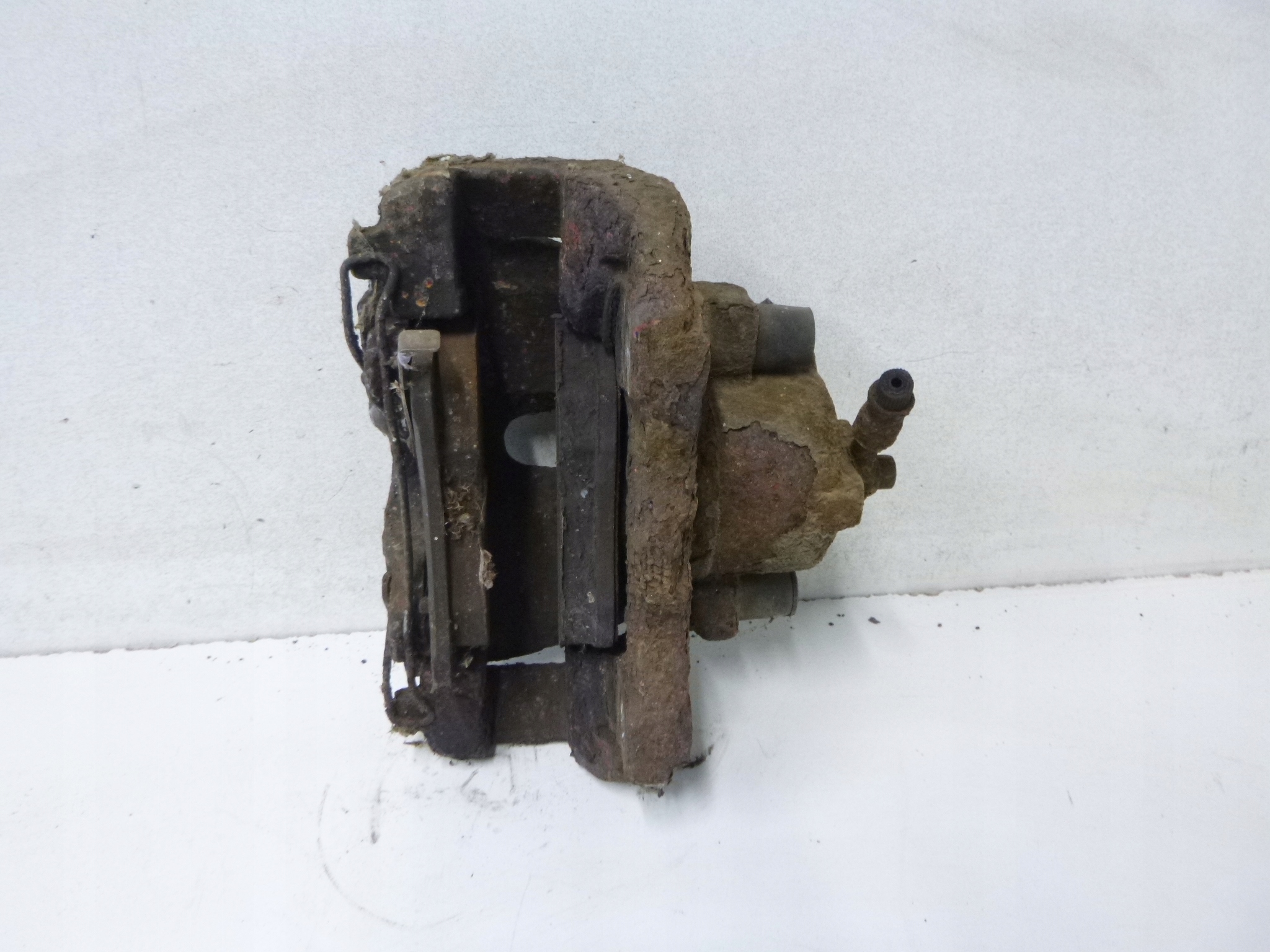 caliper brake front Opel Zafira A 2.2 2003r.