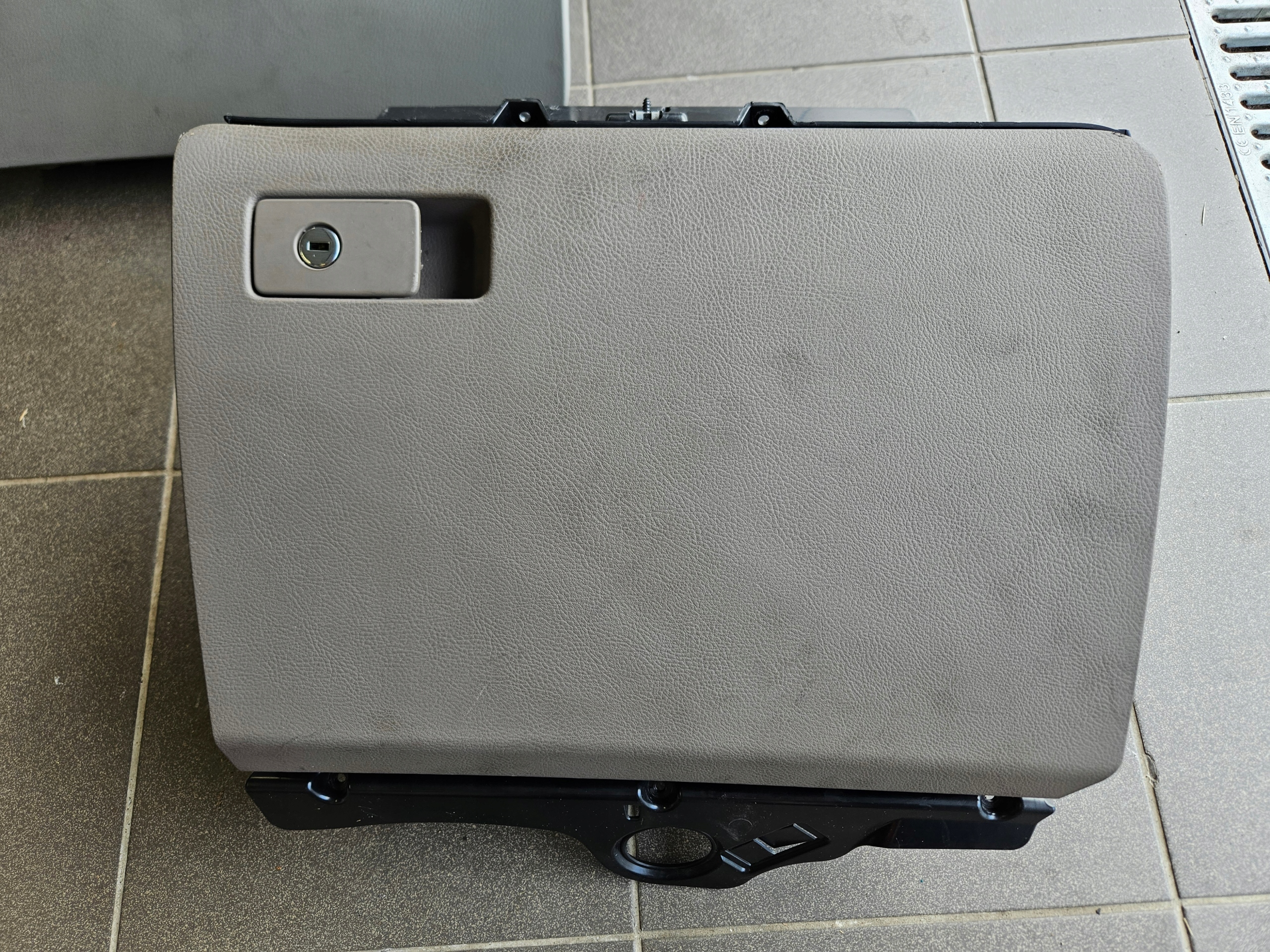 Handschuhfach Abdeckung, Hutablage PASSAT B6 2005-2010 3C1857101 3C0857114 3C1857097AM