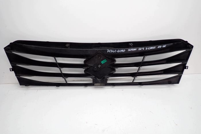 SUZUKI SX4 S-CROSS 13-16 grill kühlergrill