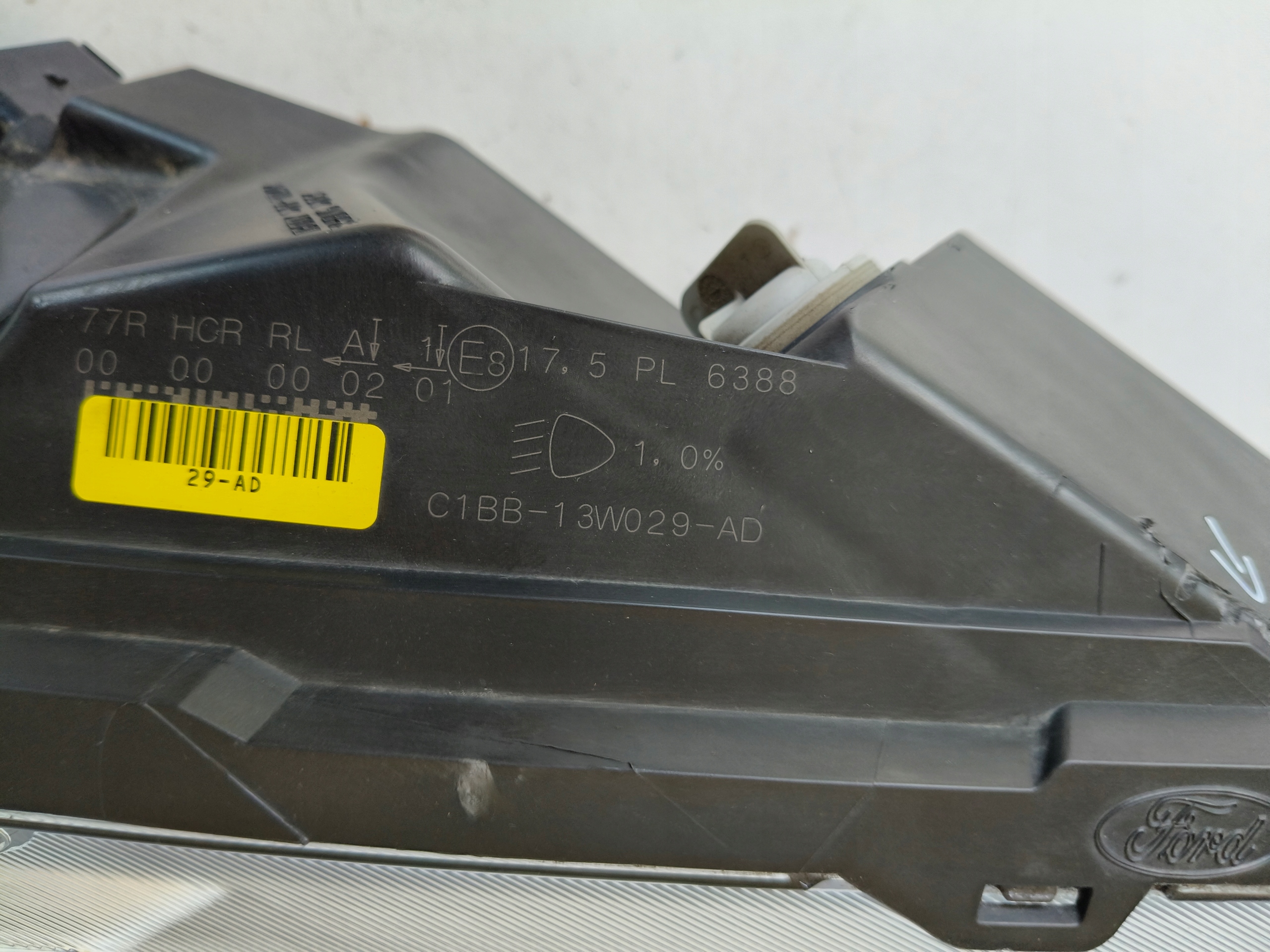 light right REFLEKTOR FORD FIESTA MK7 12- LIFT