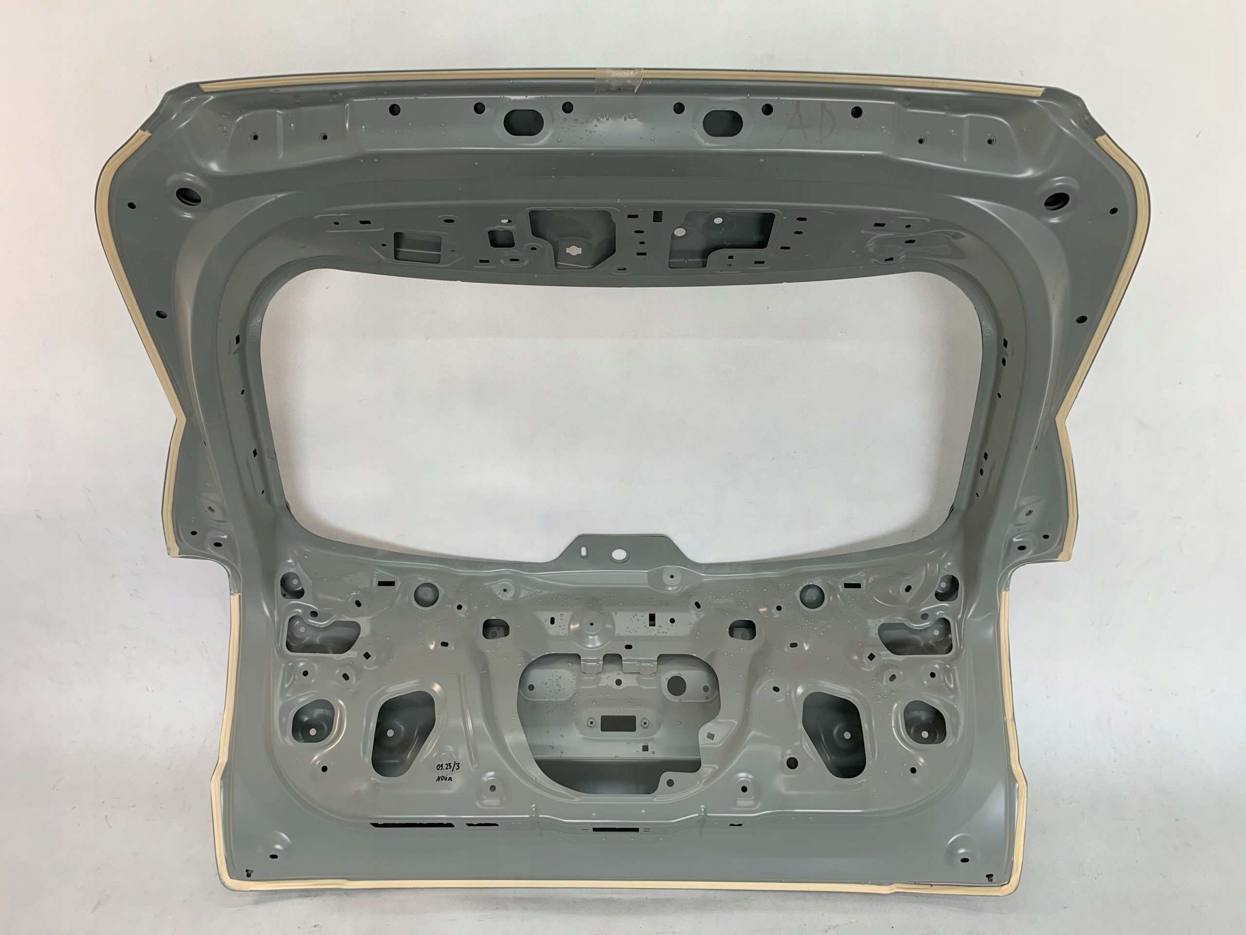 boot doors Mazda CX-30 19r 2019 cx 30 09.25/3