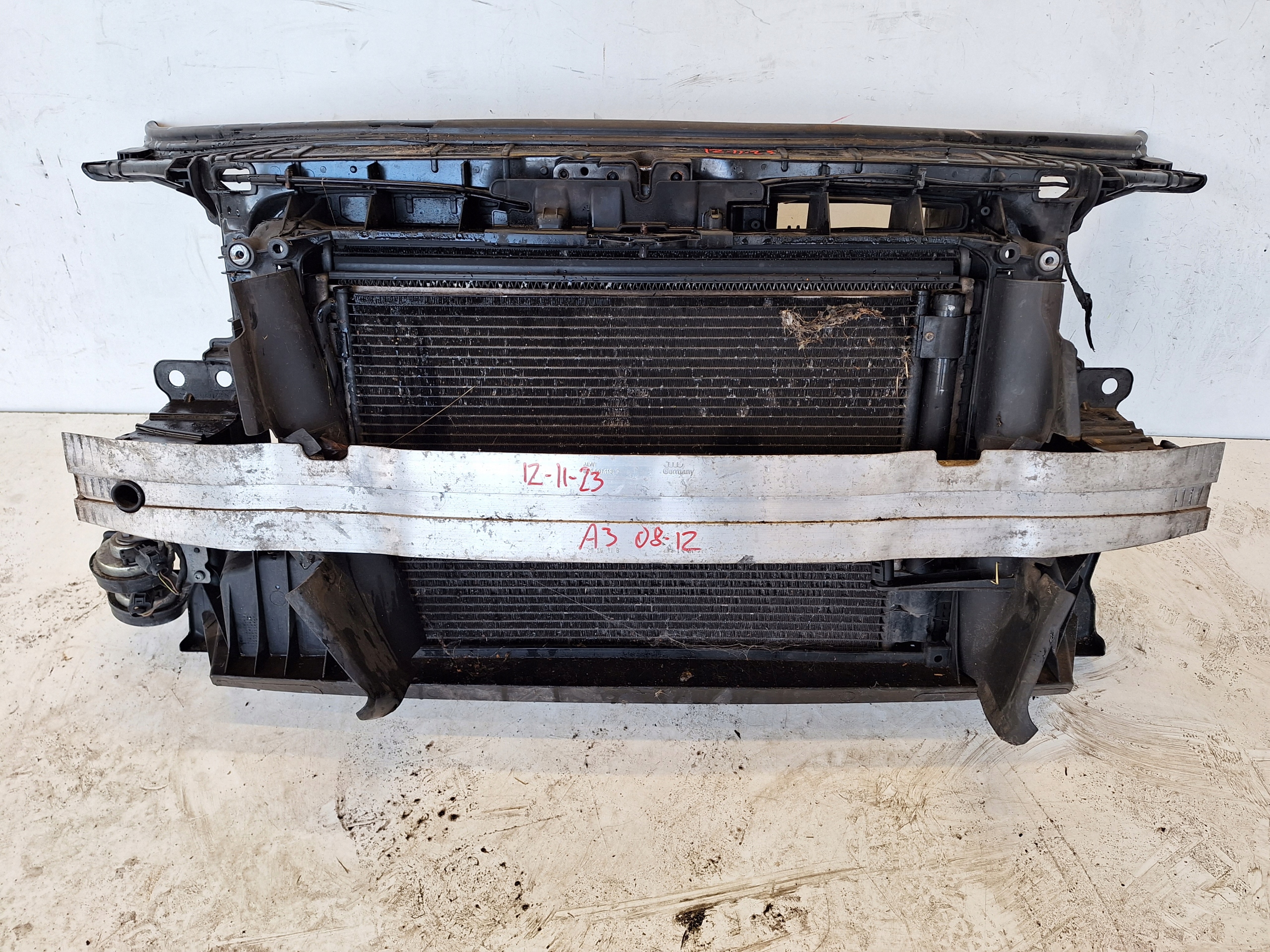 AUDI A3 8P0 LIFT 08-12 support panel for radiators 1.6 / 2.0 TDI
