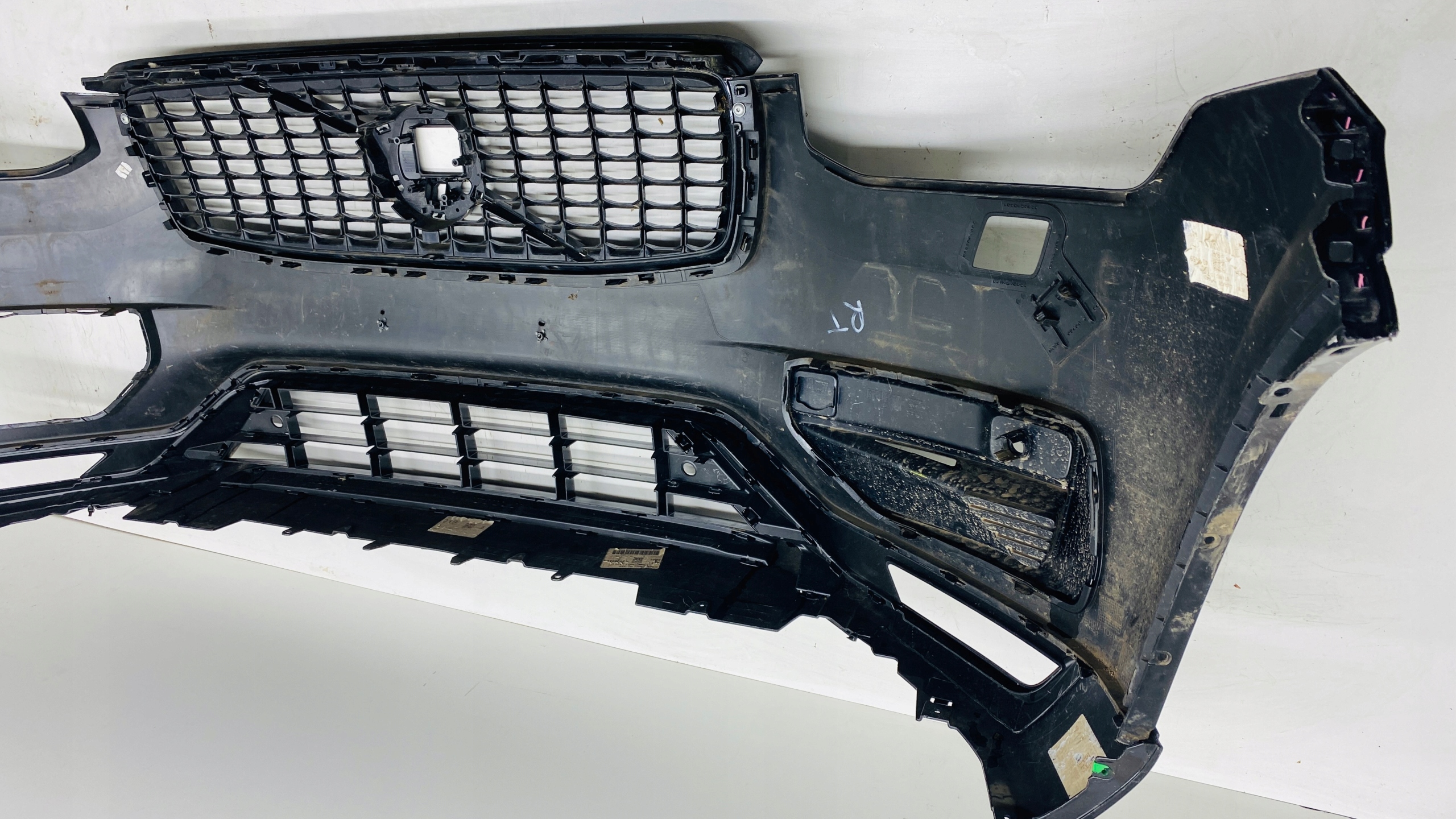 Zderzak przedni VOLVO XC90 II R DESIGN LIFT 2021- Wersja Europejska