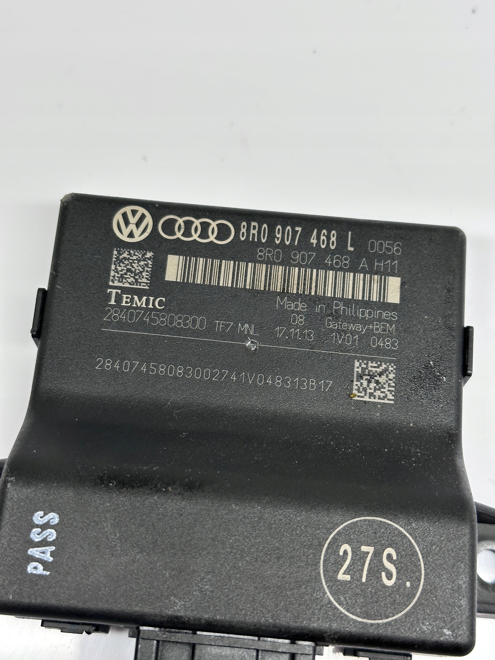 AUDI A4 B8 A5 8T Q5 LIFT module control unit GATEWAY 8R0907468L