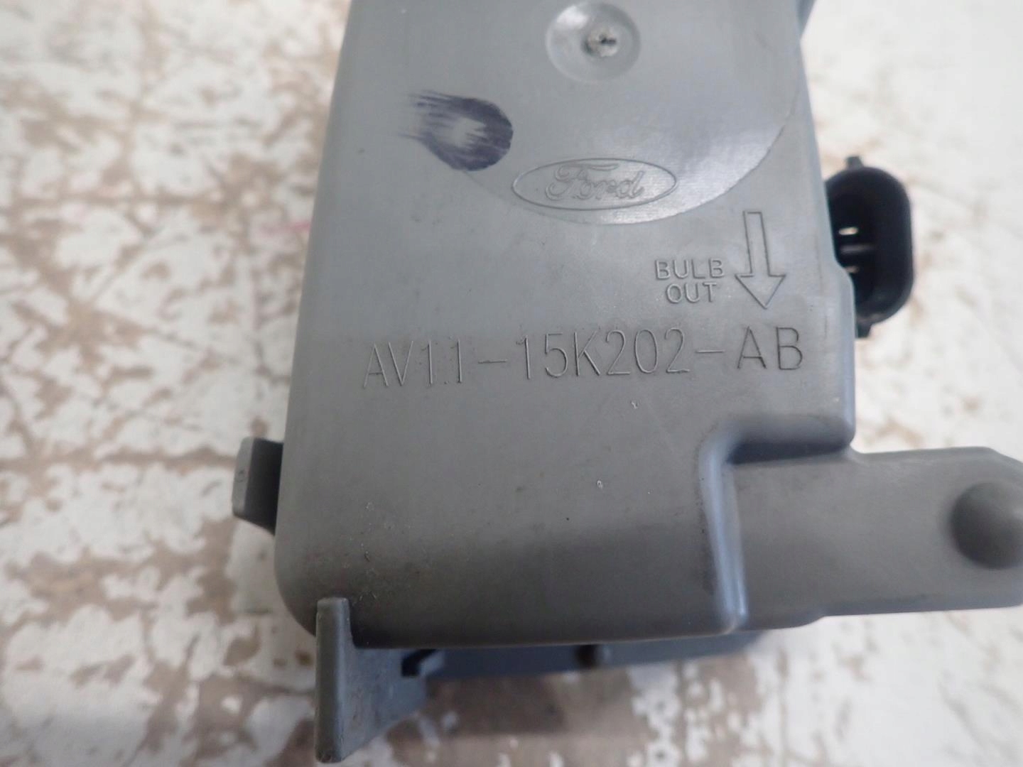 fog light left FORD B-MAX 2012- AV11-15K202-AB