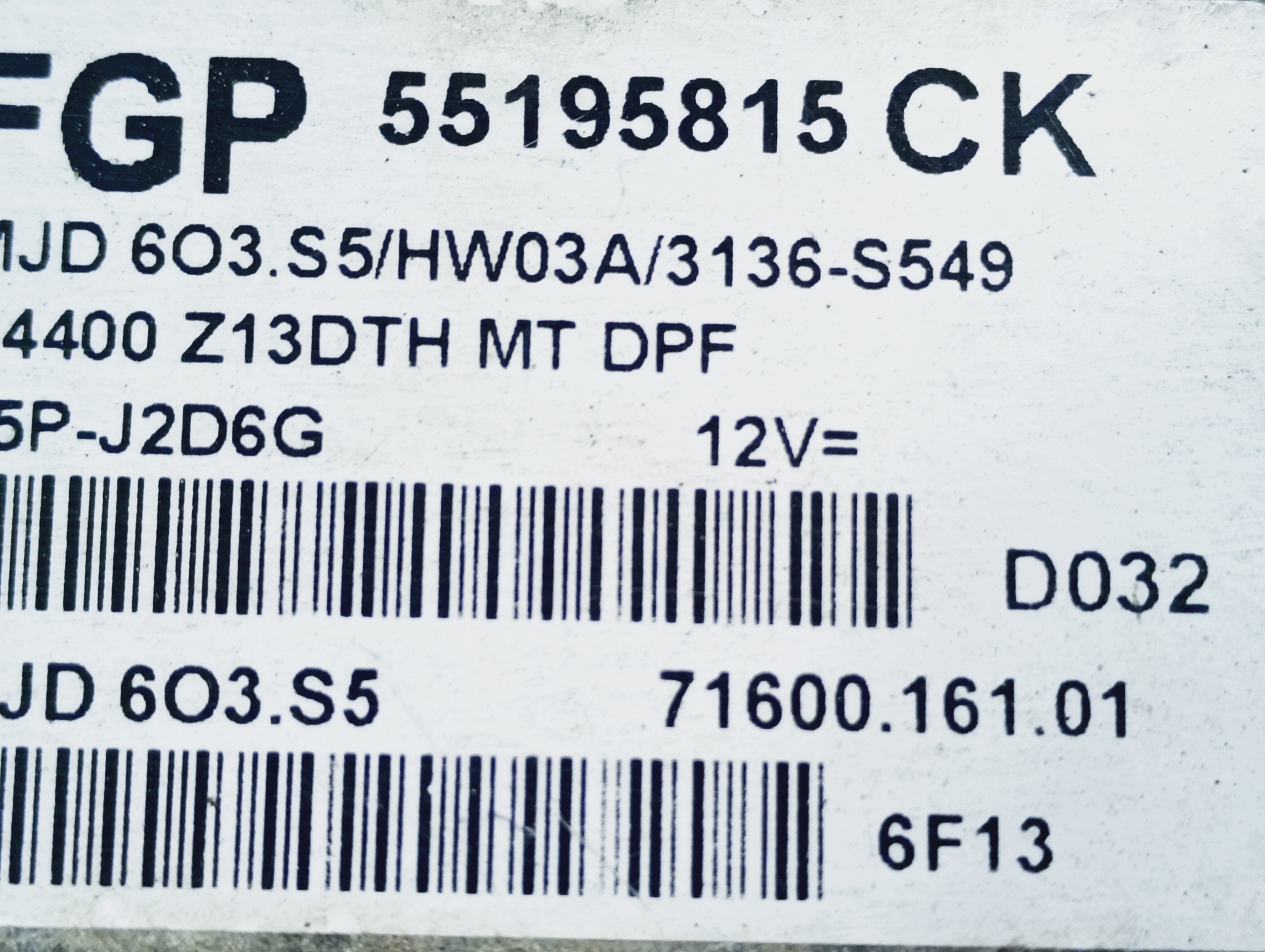 ordinateur unité de commande électronique uce moteur OE 55195815CK Opel Corsa D 06-11