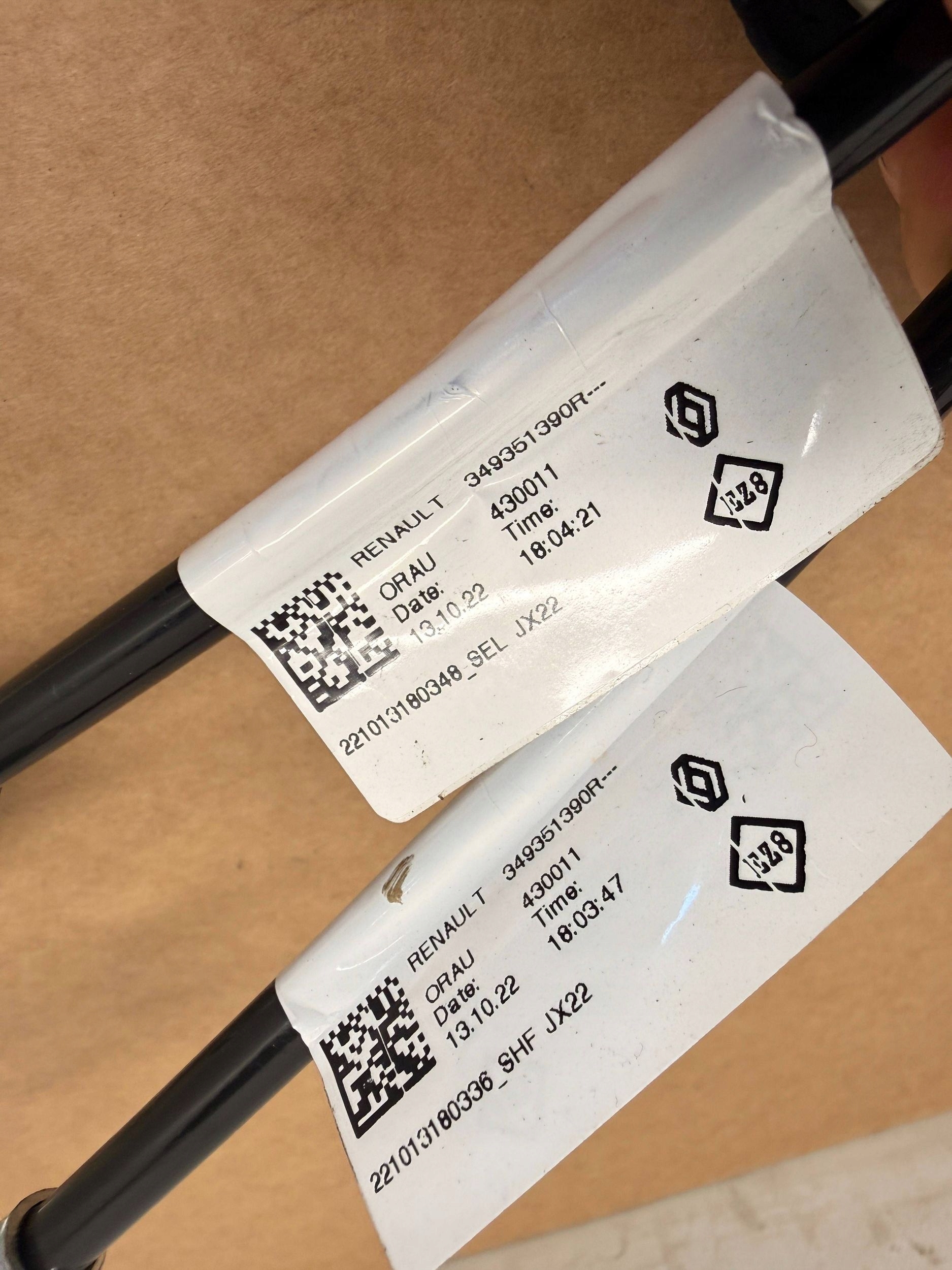 Sandero III Bowdenzug Schalt getriebe 349351390R