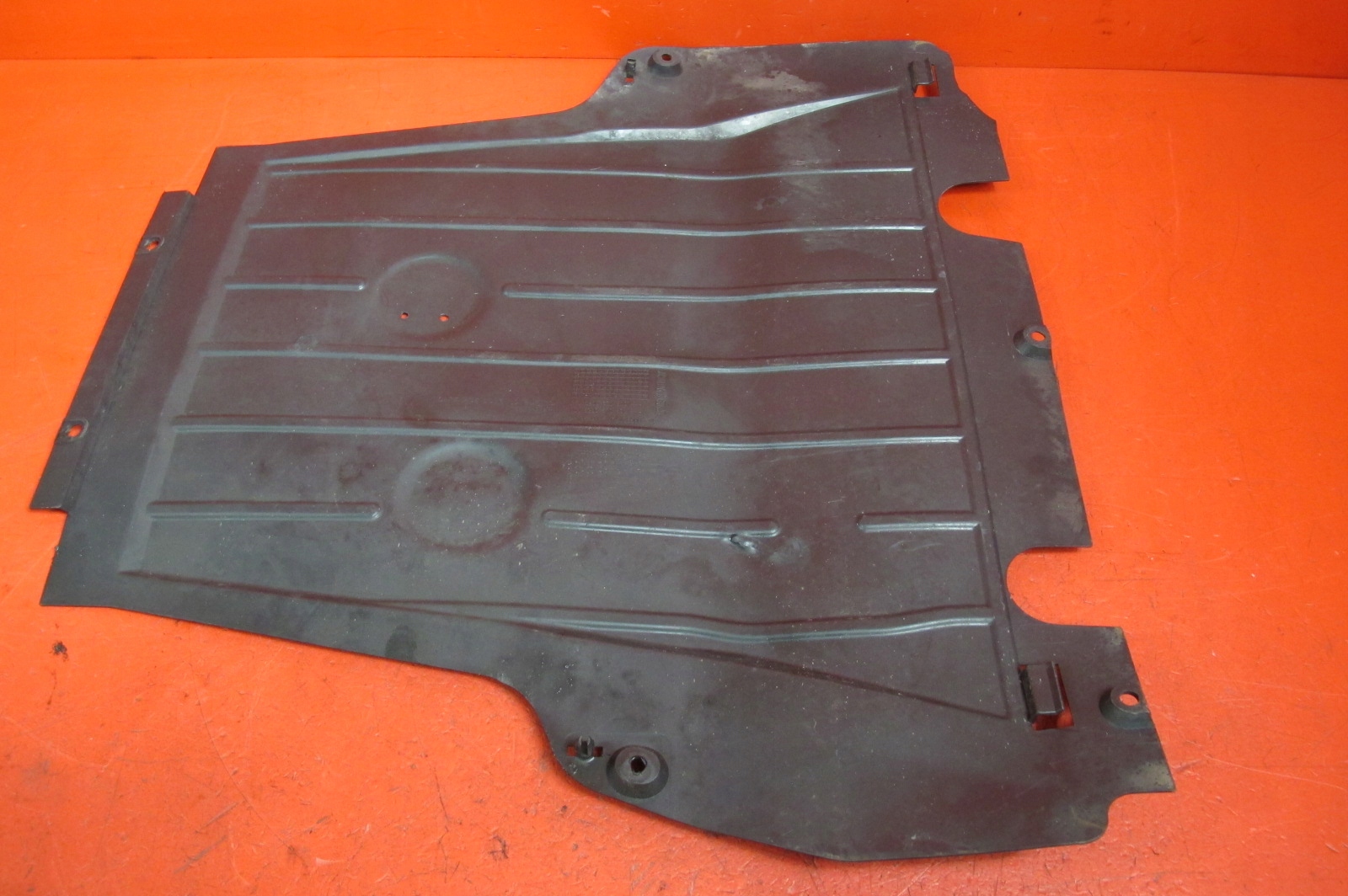 RENAULT ZOE and 1 CLIO IV cover cover below engine lower
