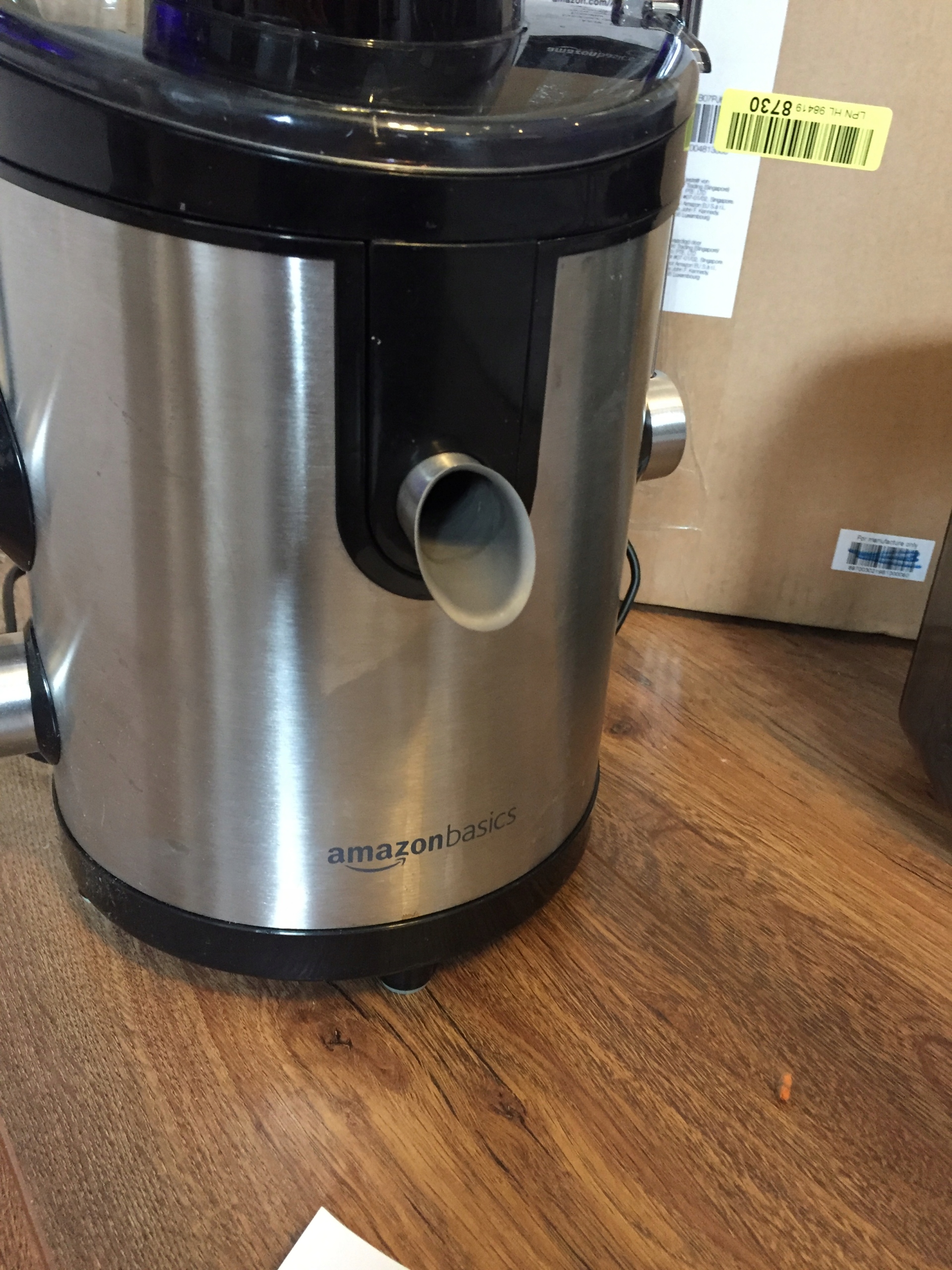 Sokowirówka AmazonBasics 600 W Regulacja obrotów tak