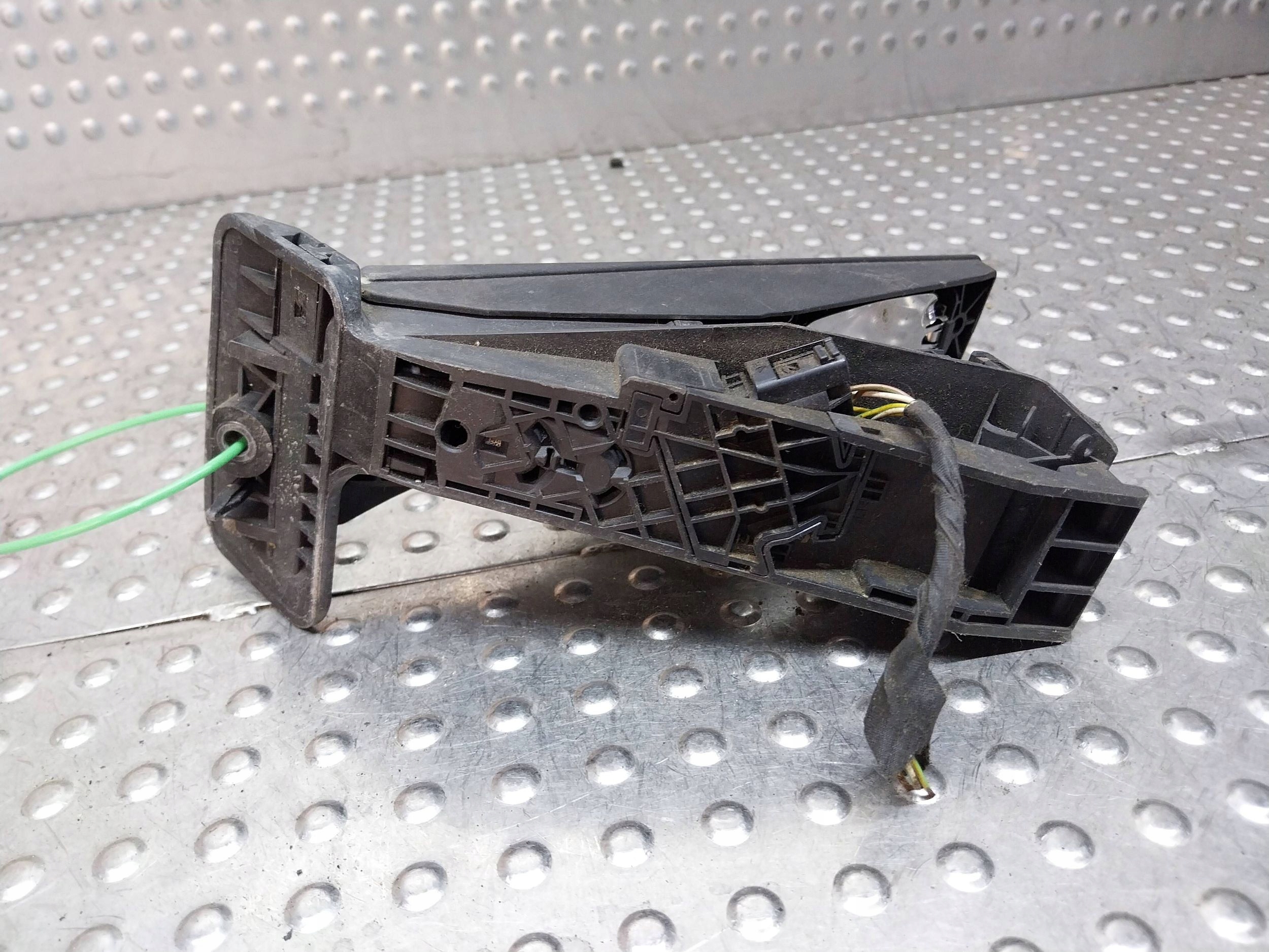 accelerator pedal potentiometer AUTOMAT 6858574 BMW E60 E61 E63 E64 E65 E66