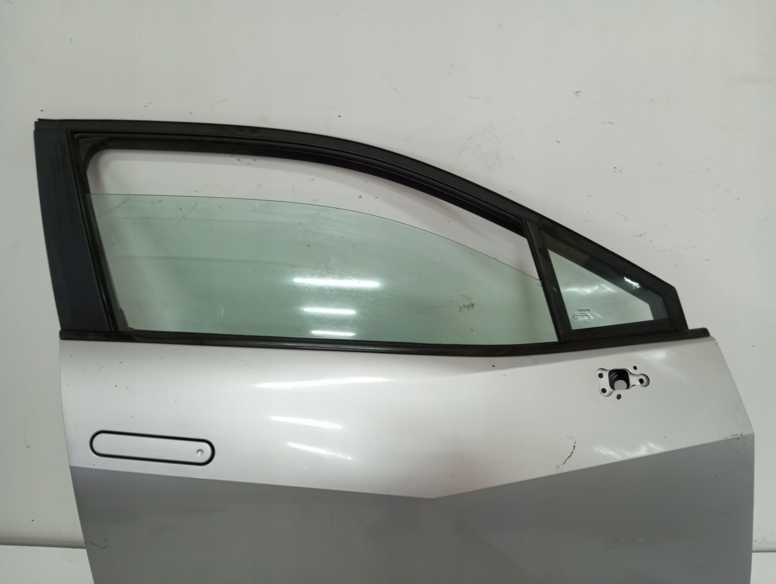 door TOYOTA CHR C-HR II 24R right front