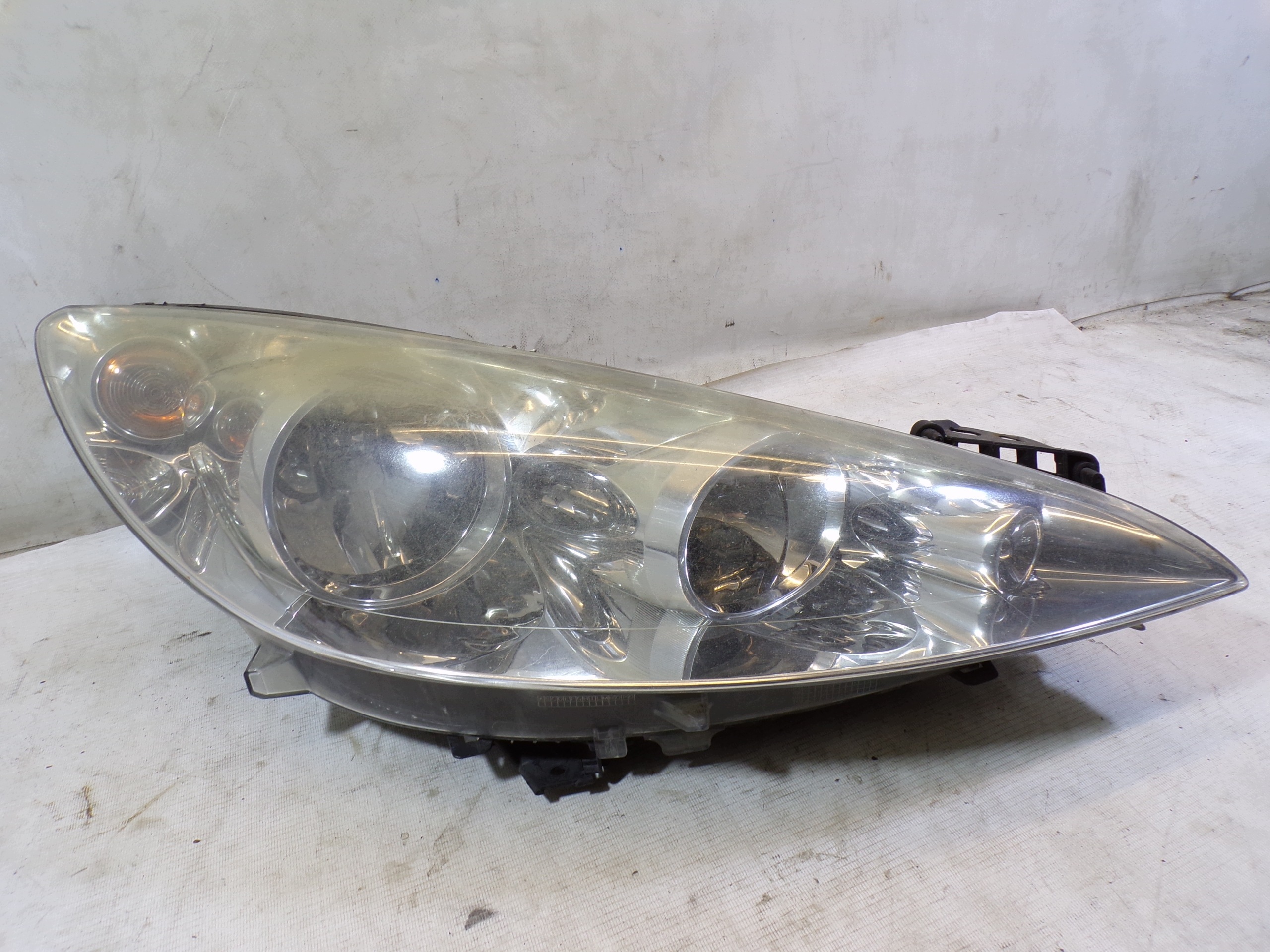 light front front right PEUGEOT 308 (K1)