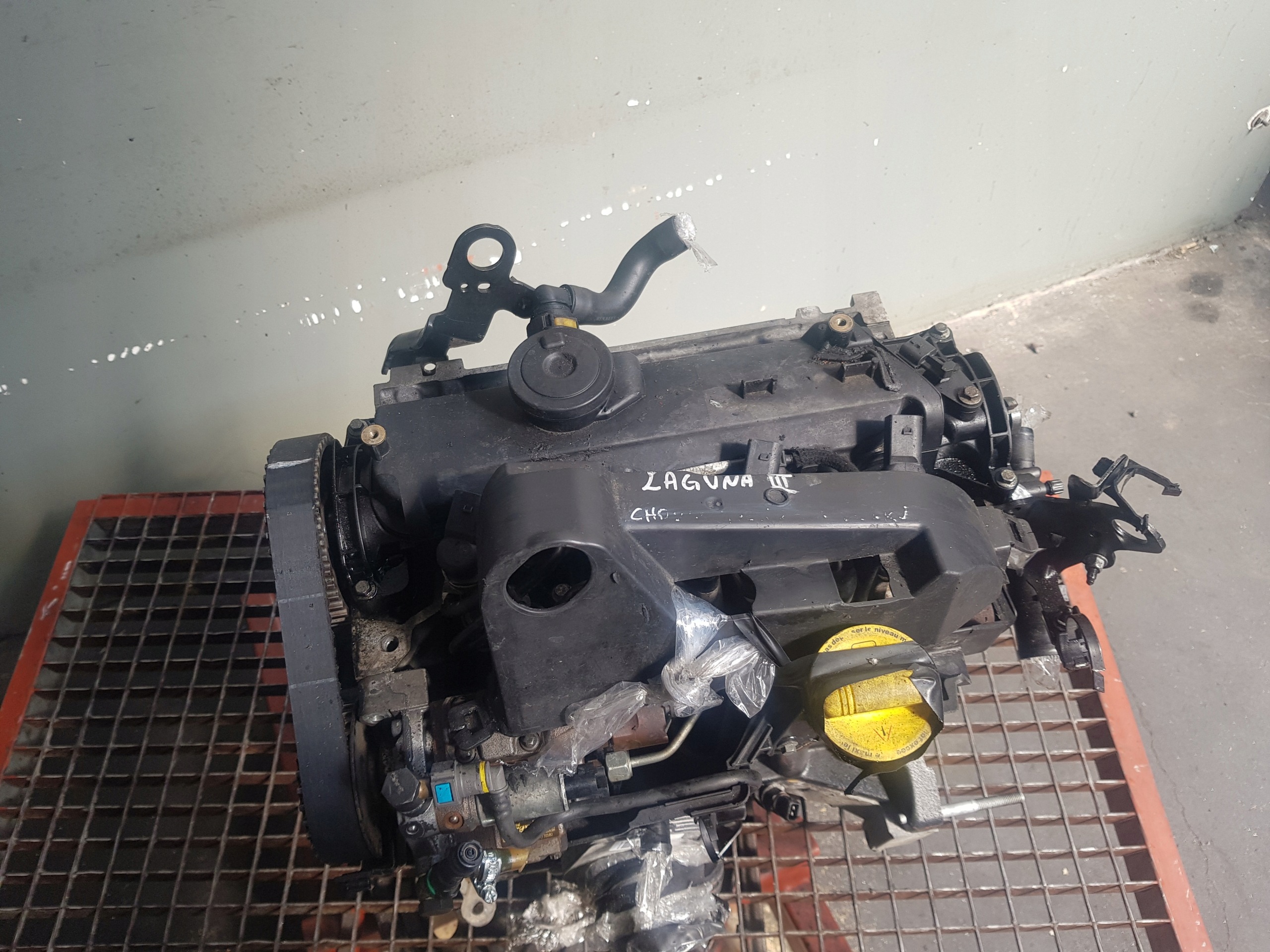 engine DIESEL- pillar RENAULT MEGANE 3 1.5 DCI K9K