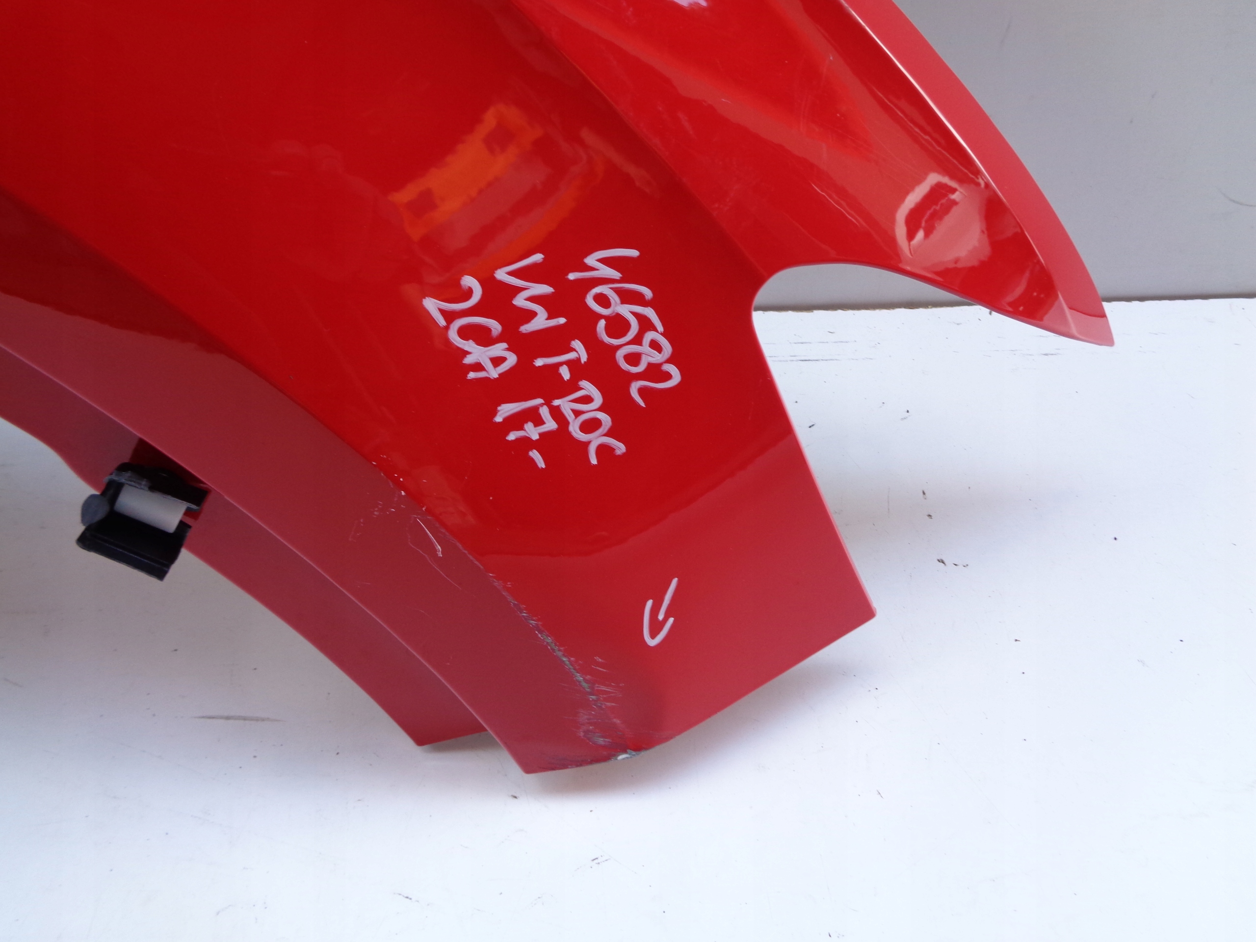 fender right front VW T-ROC 2GA 17- NR 46582