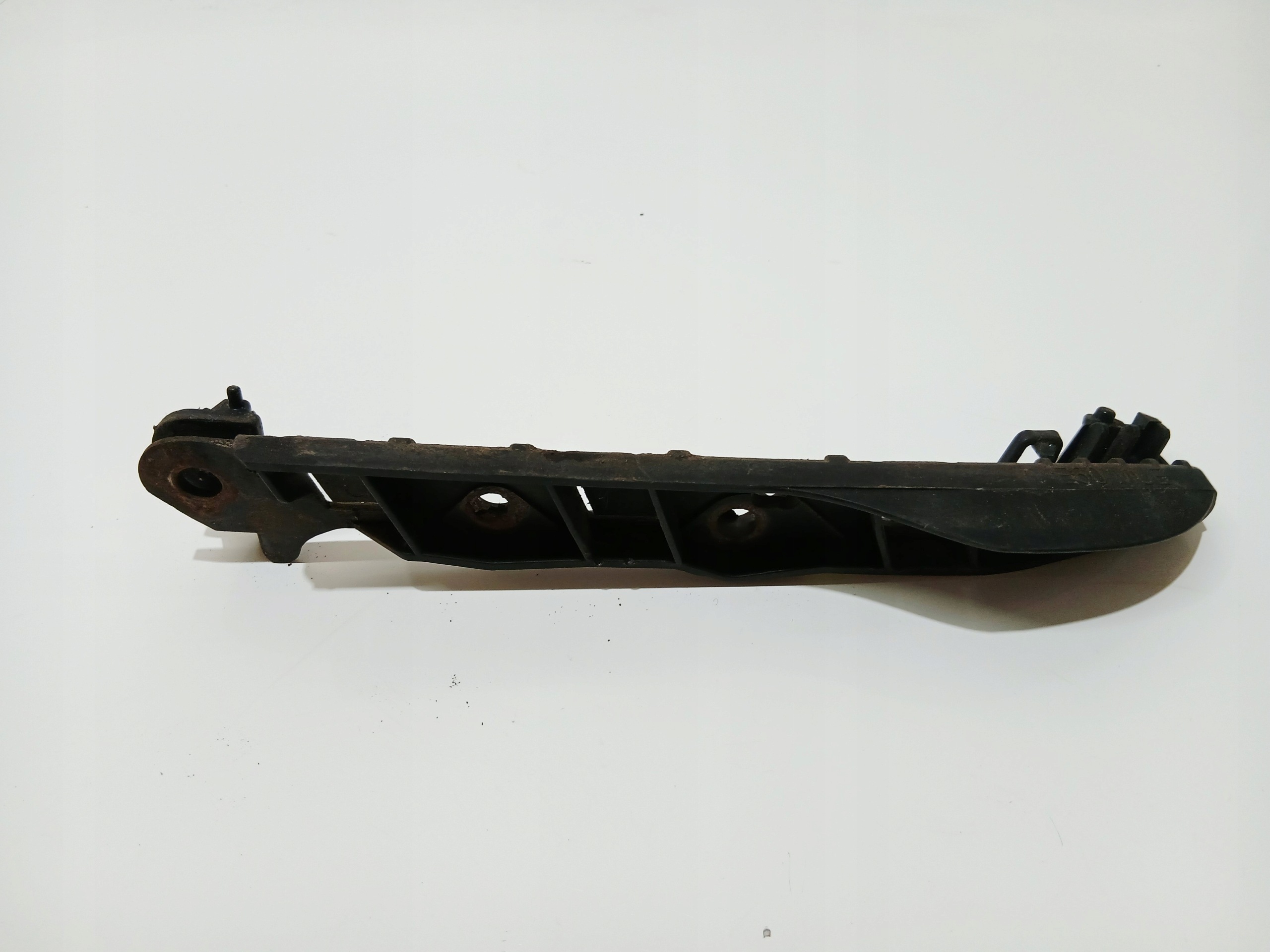 bumper bracket right front BMW E60 E61 LCI OE 7178078 (0000966)