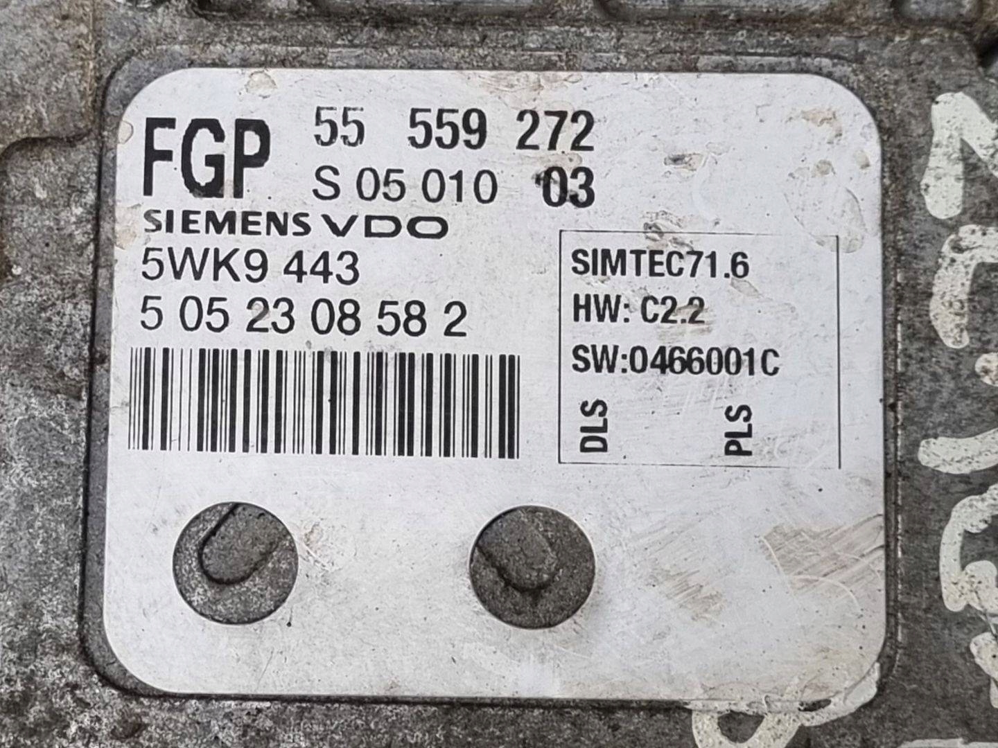 control unit of the engine Opel Astra H 2005 55559272