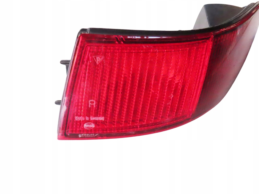 LAMPA TYLNA PRAWA PORSCHE 911 1995-1998 ROK 99363141400 Numer katalogowy części 99363141400