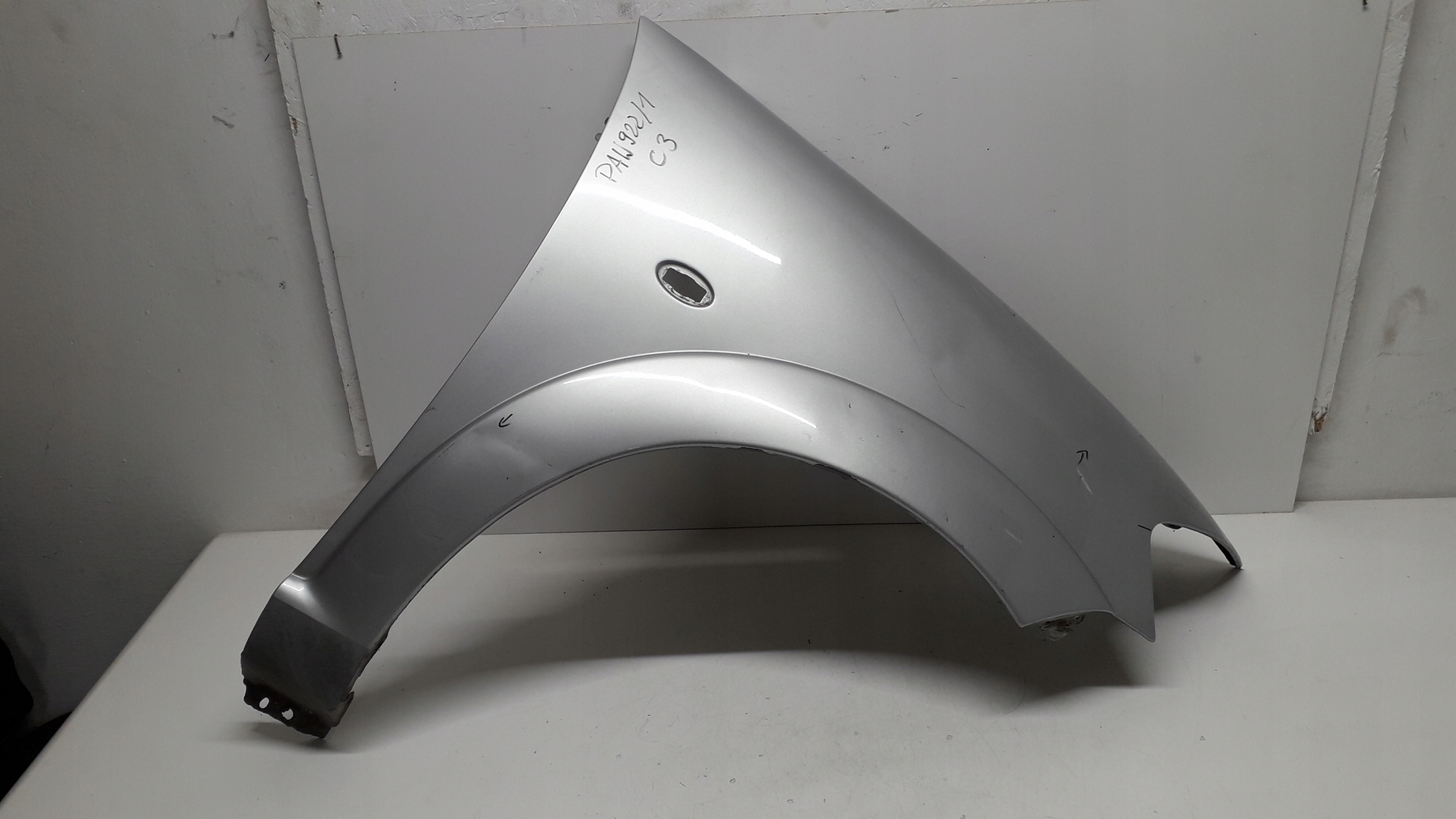 CITROEN C3 02-09 BŁOTNIK PRAWY PRZEDNI